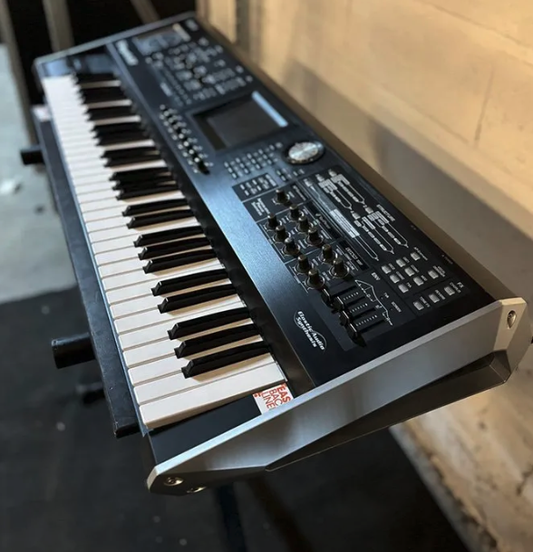 vends Clavier Yamaha DX7