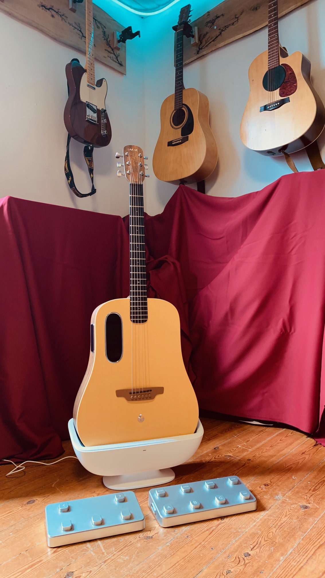 Guitare LAVA ME 4 (Pack complet avec accessoires)