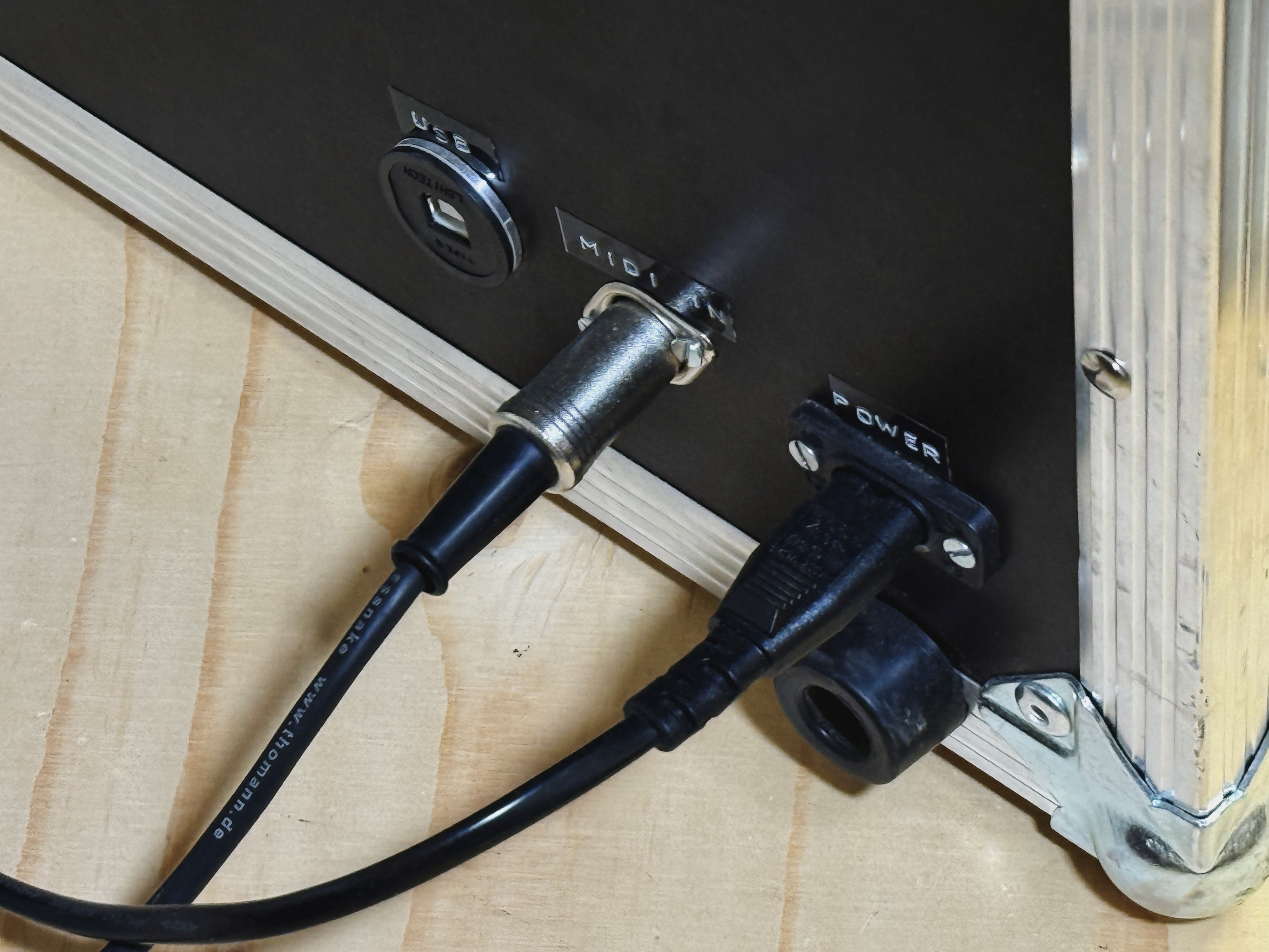 Behringer 2600 (55204)