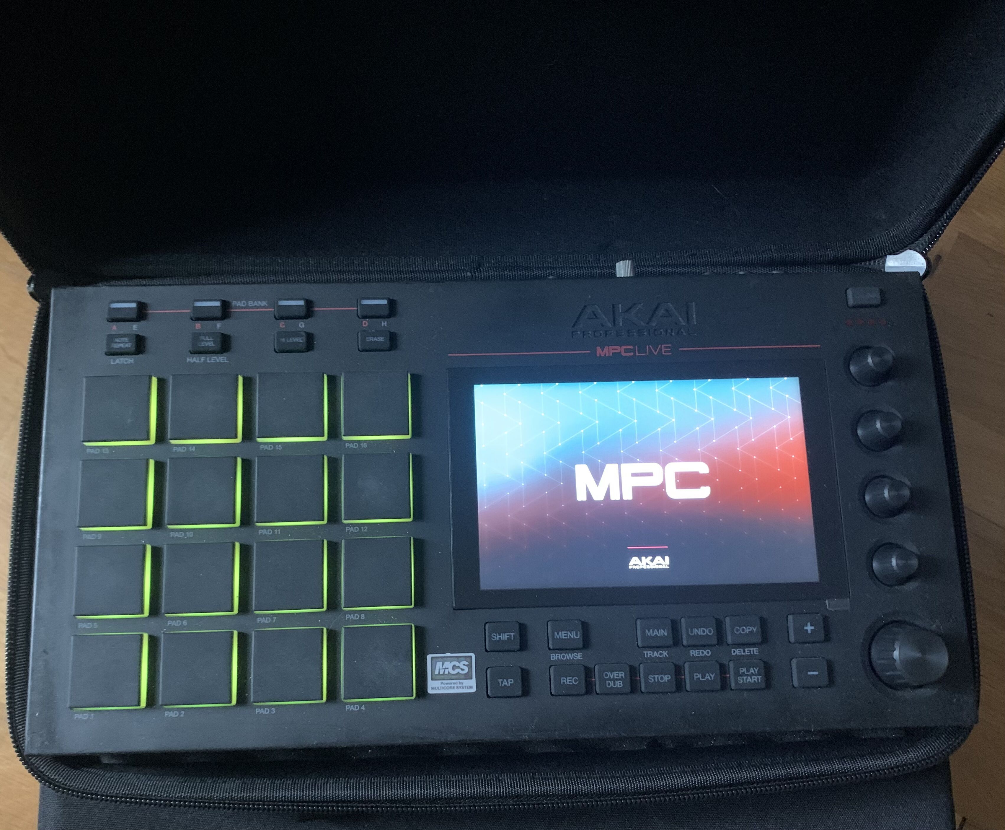 Vends Mpc Live