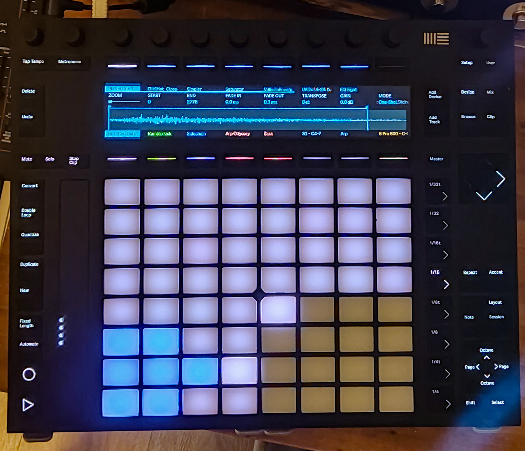 Vends Ableton Push 2 en parfait état avec son Decksaver