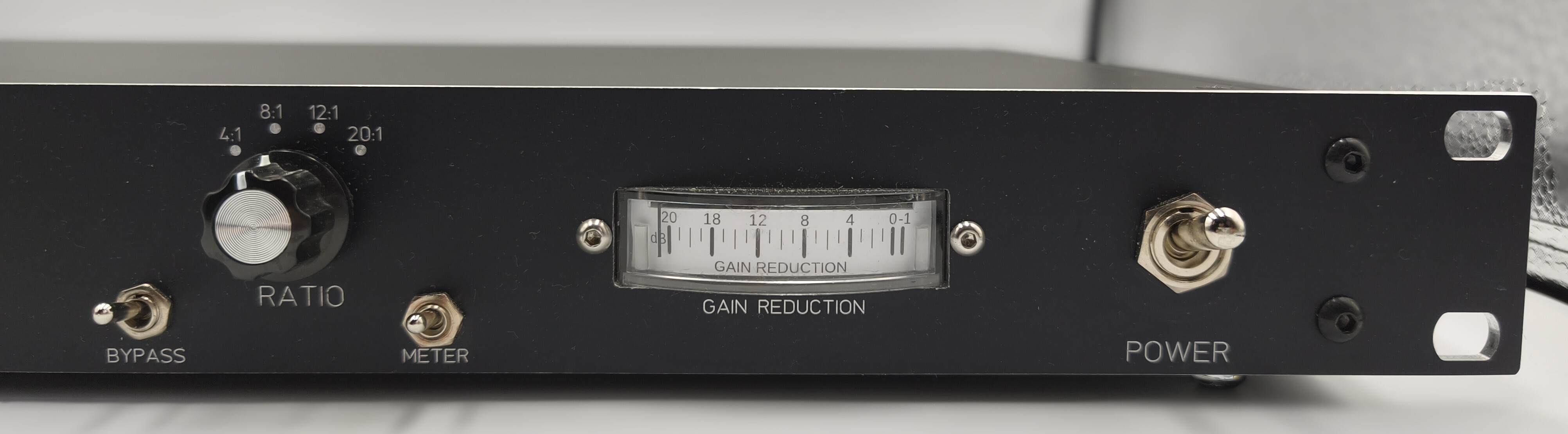 FET Grinder - 2025  - Front right view