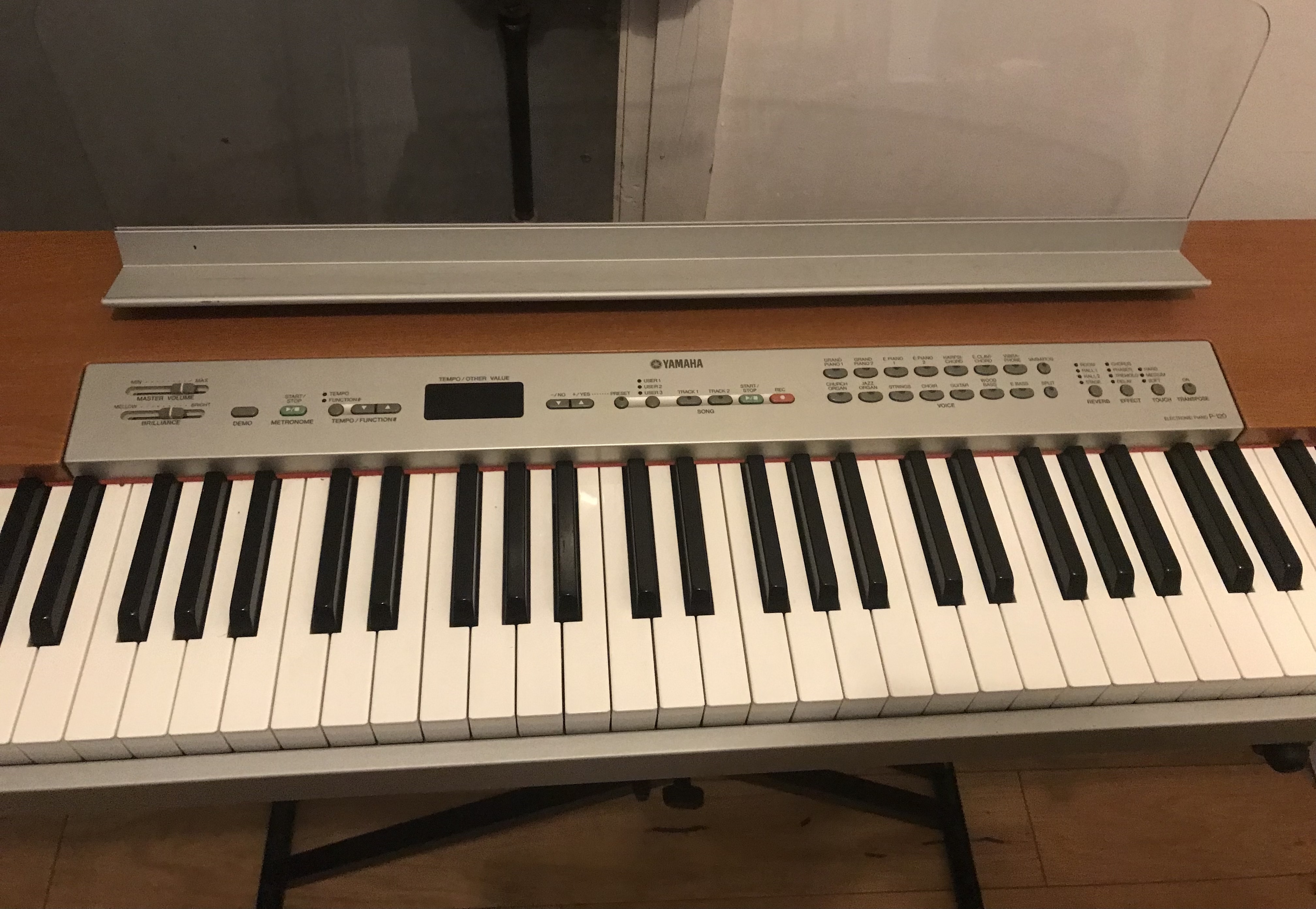 Yamaha P-120 (44103)
