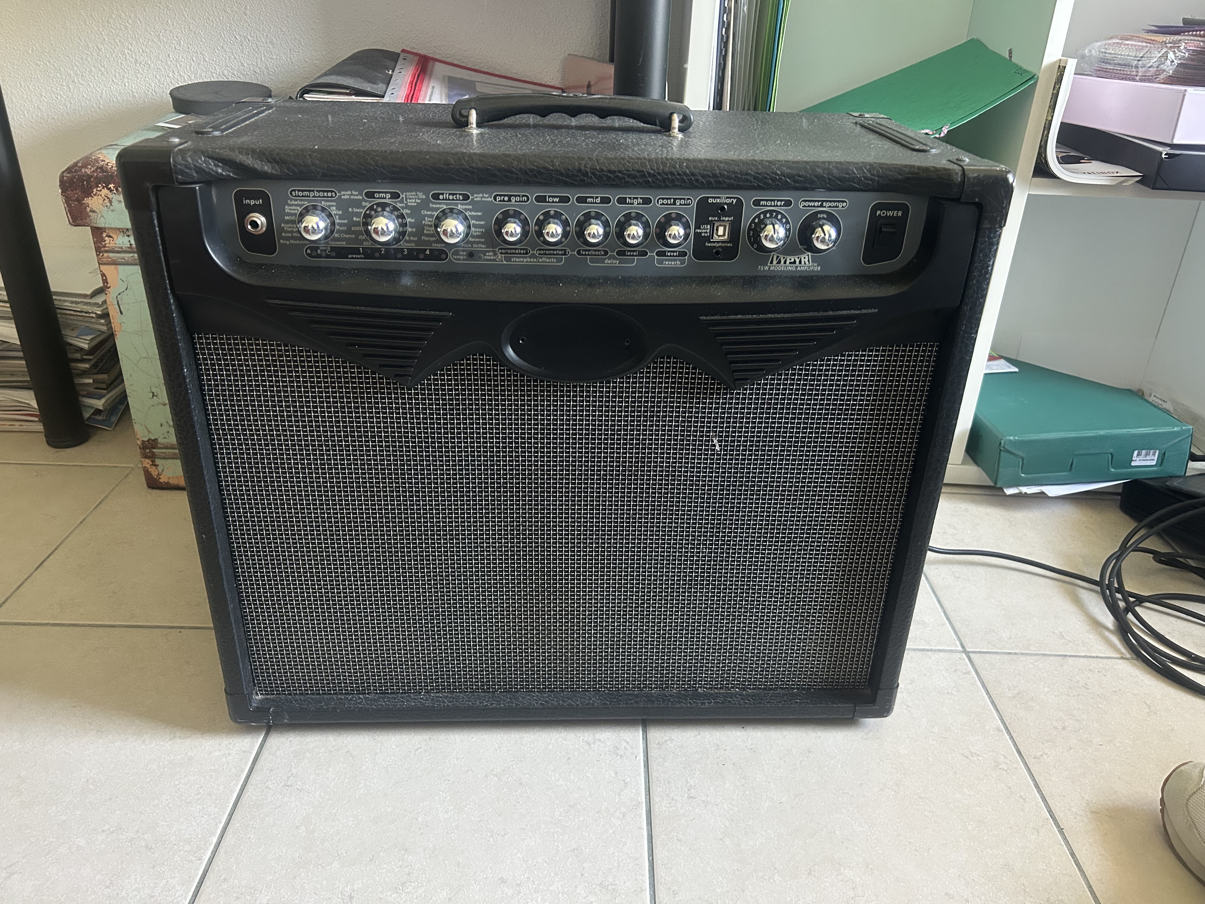 Ampli Peavey Vypyr 75