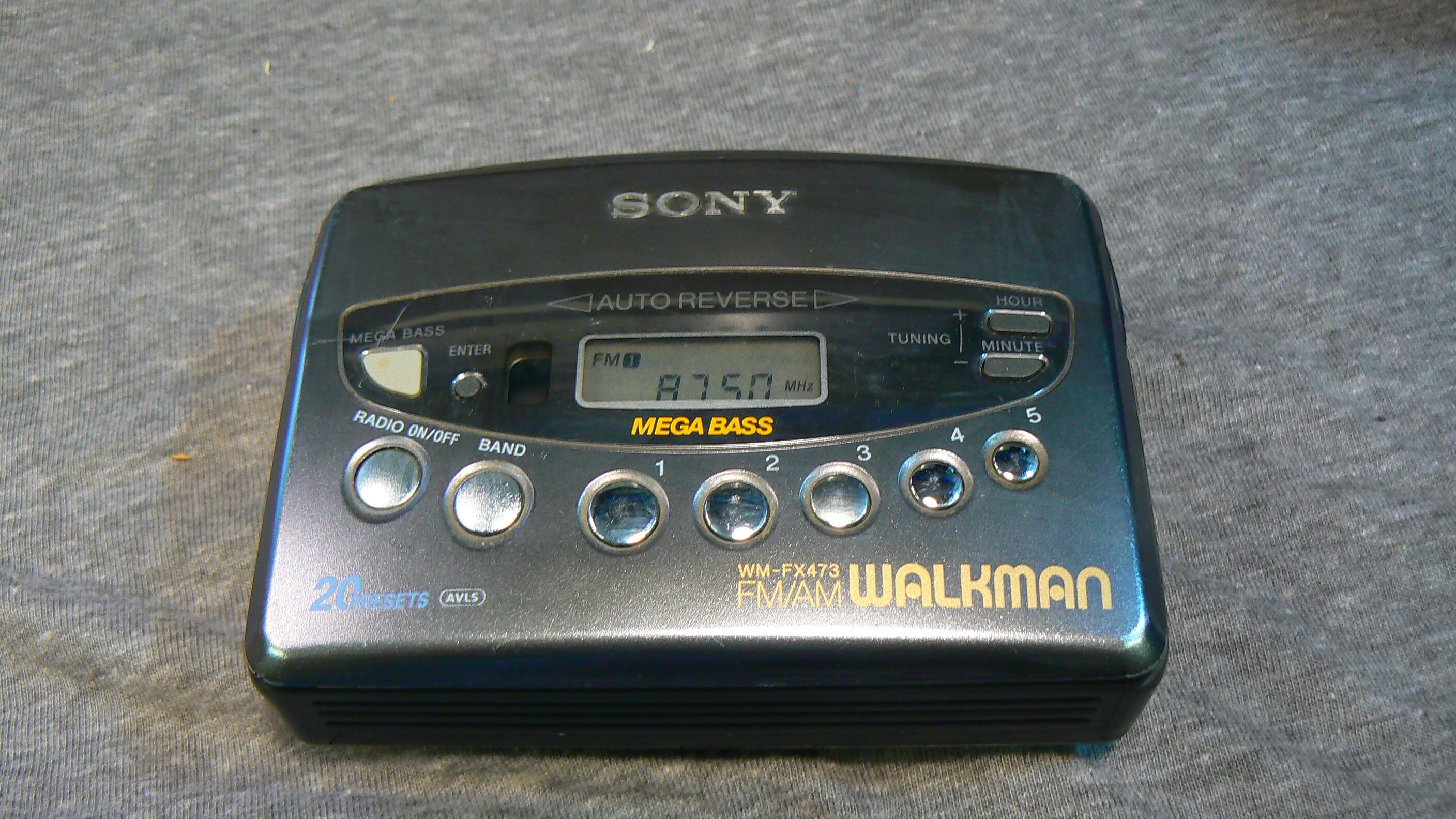 Vends Walkman Sony WM-FX473