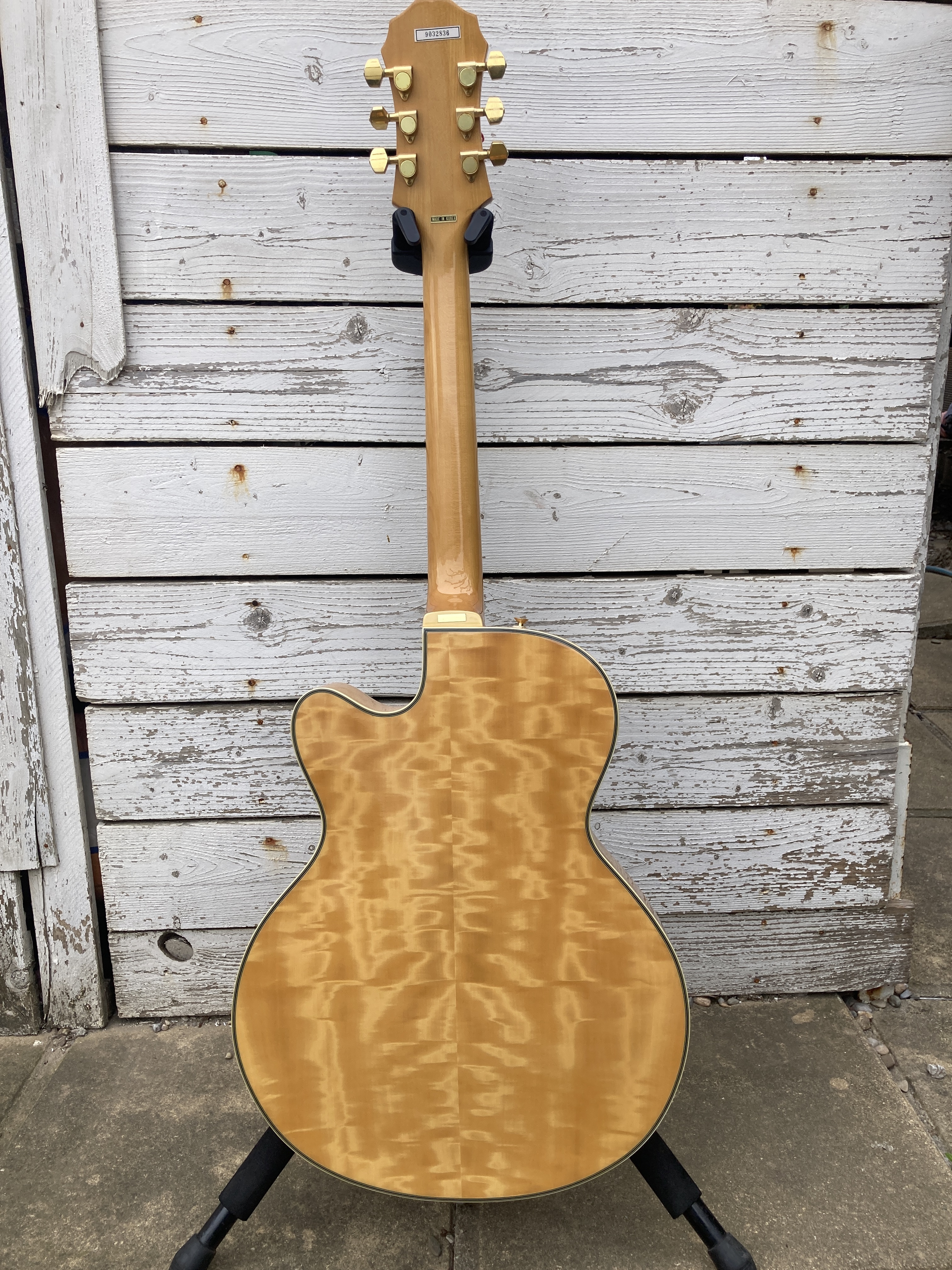 Epiphone Emperor (1984-1990) (31979)