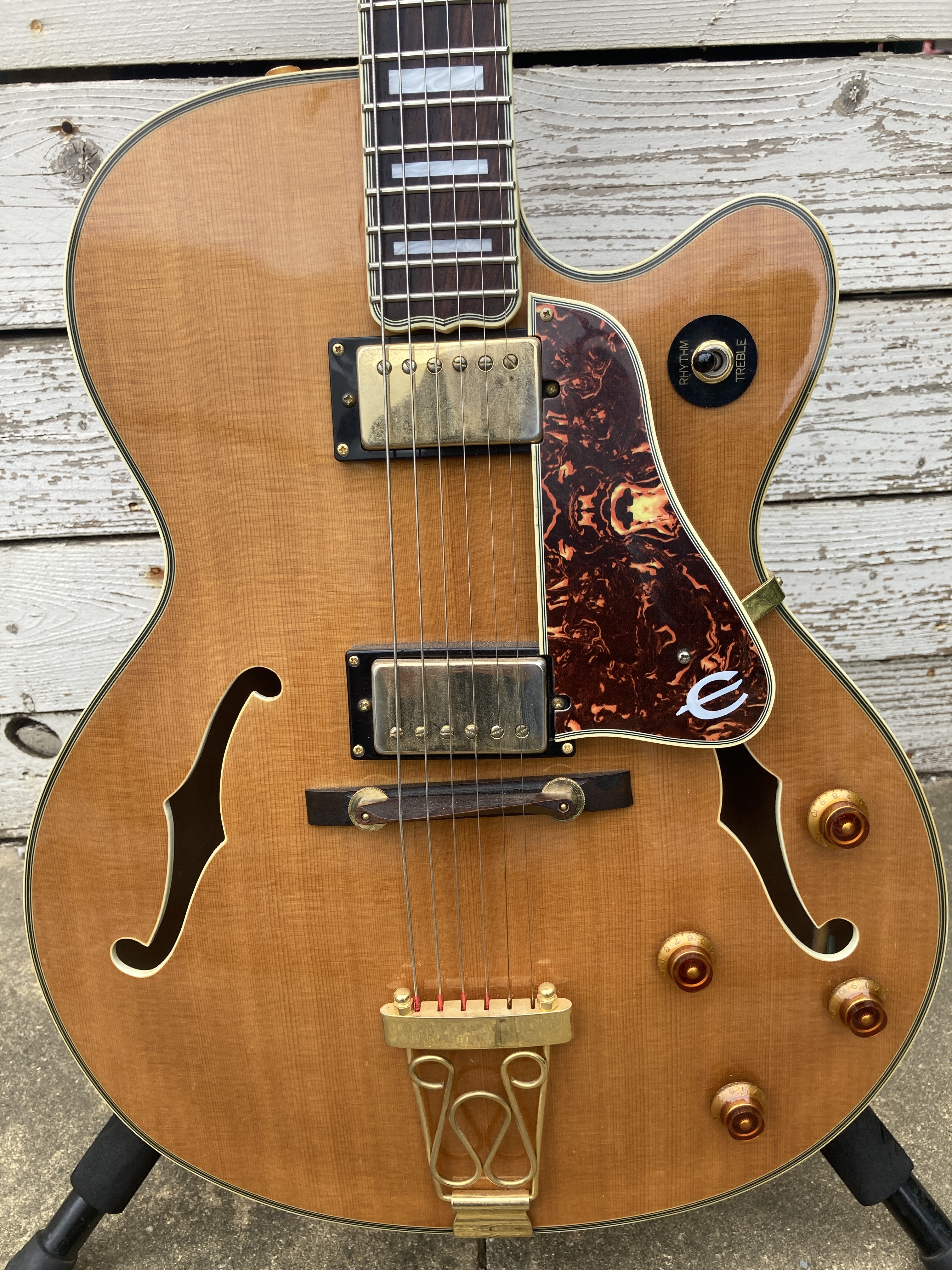 Epiphone Emperor (1984-1990) (42553)