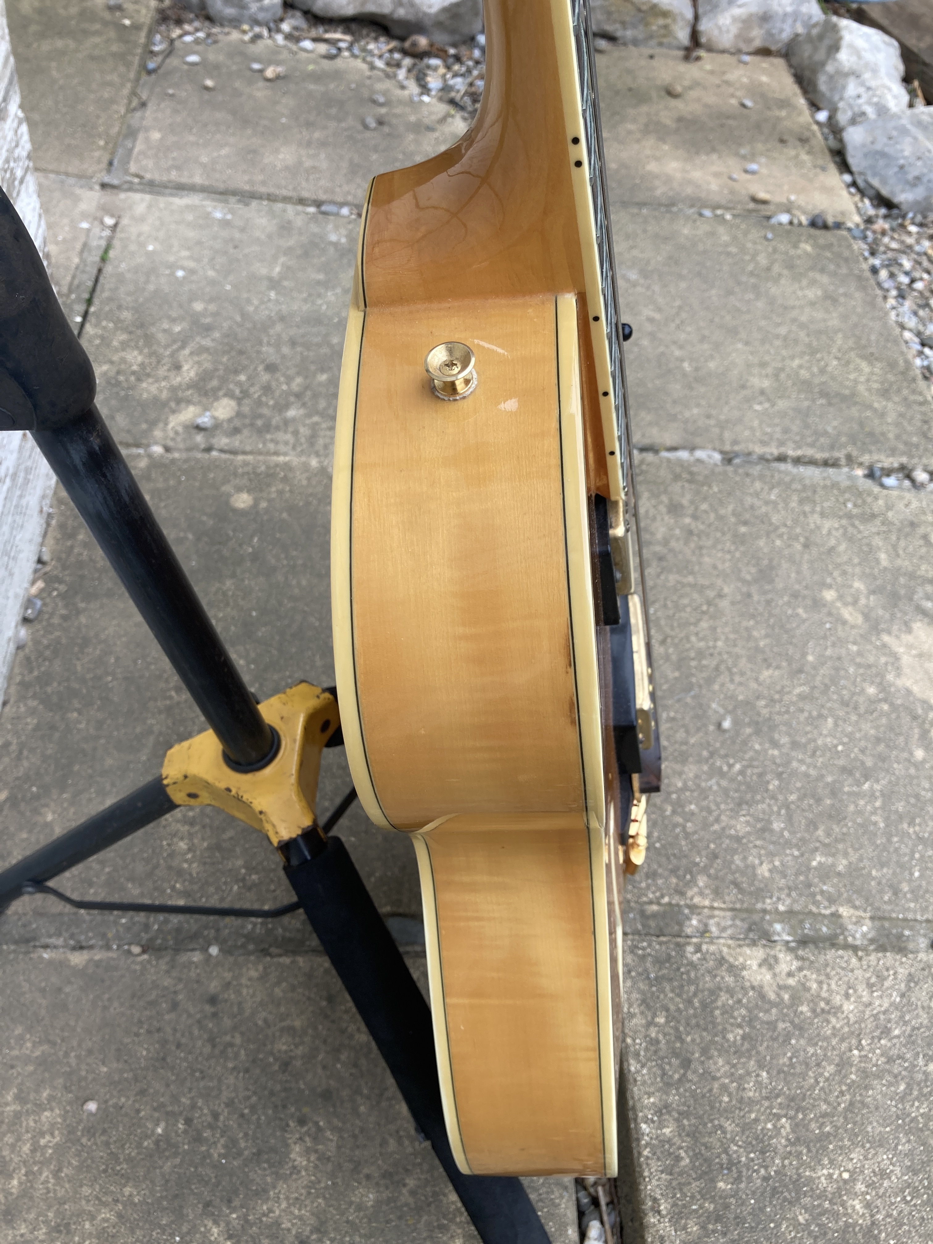 Epiphone Emperor (1984-1990) (99368)