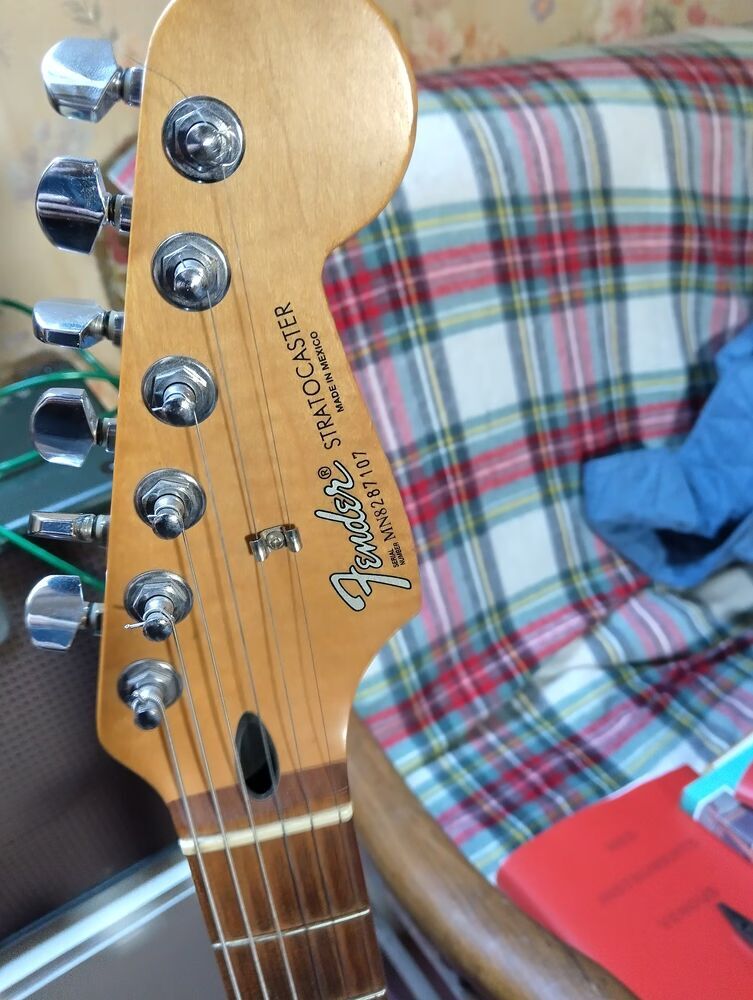Fender Standard Stratocaster (1990-2005) (16782)