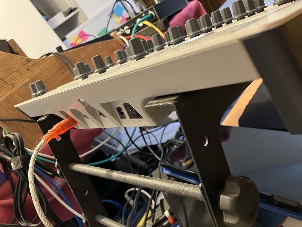 Arturia Spark (95374)