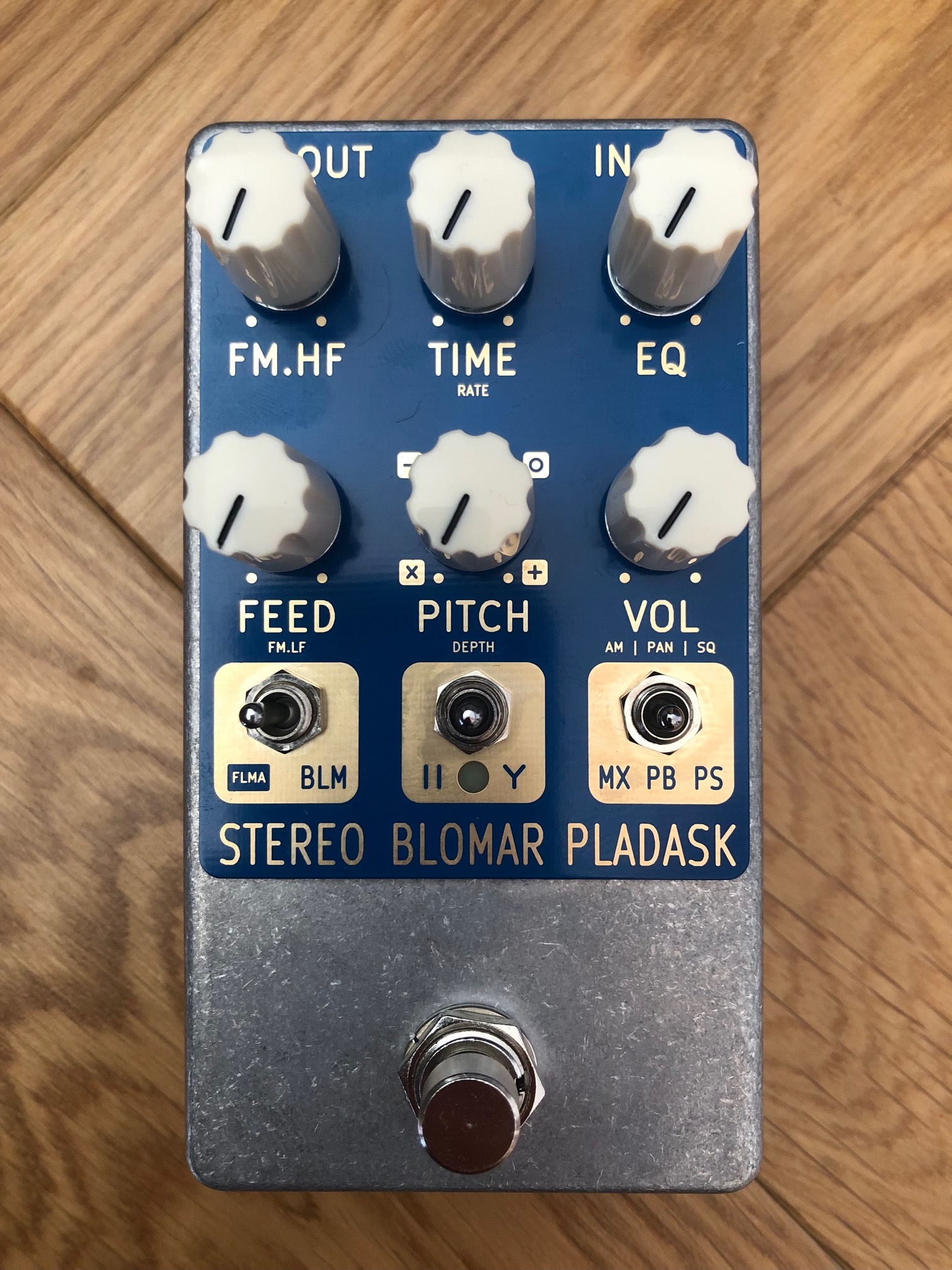 Pladask Elektrisk Stereo Blomar très rare