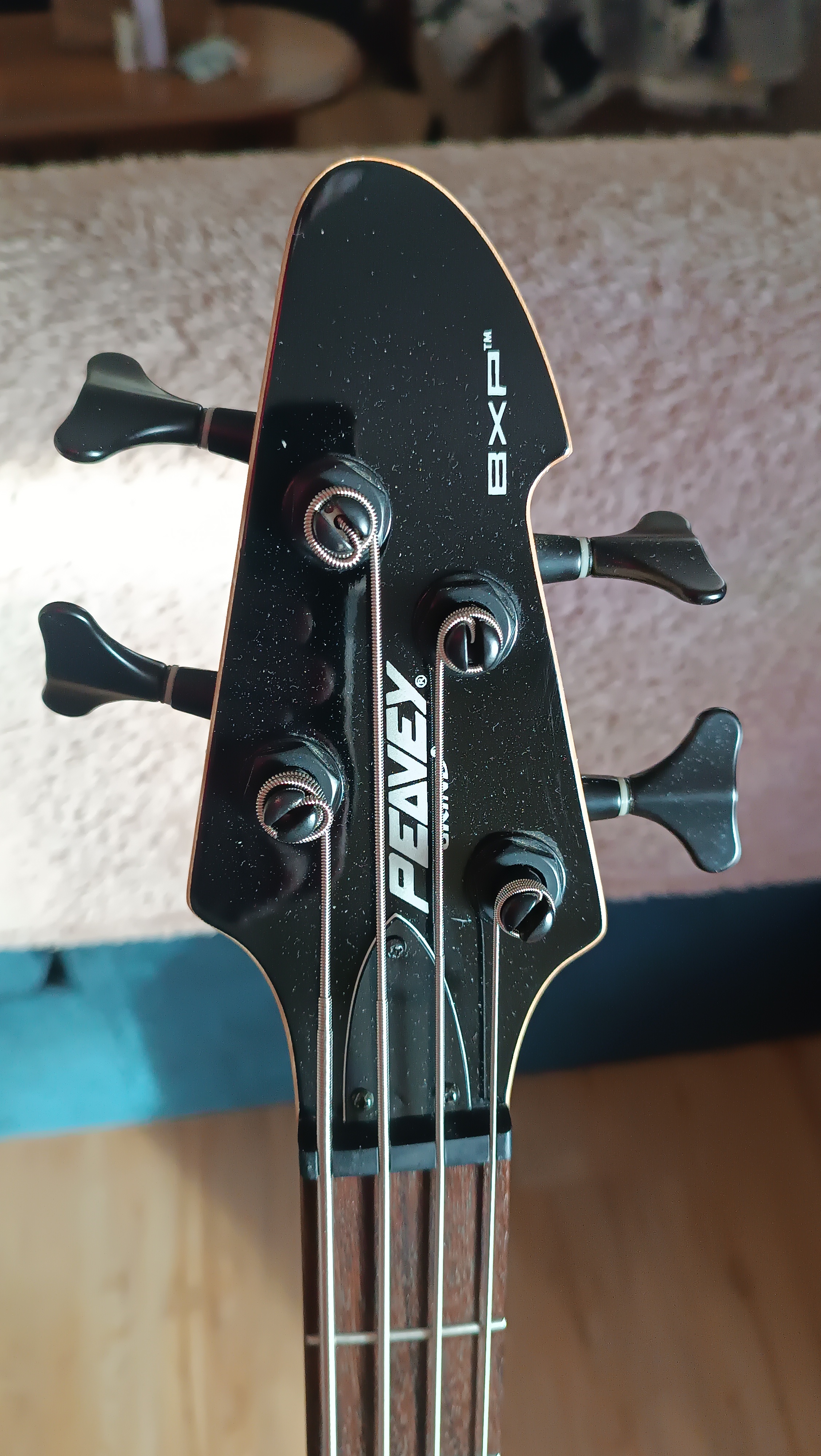 Basse Peavey Grind BXP 4 cordes