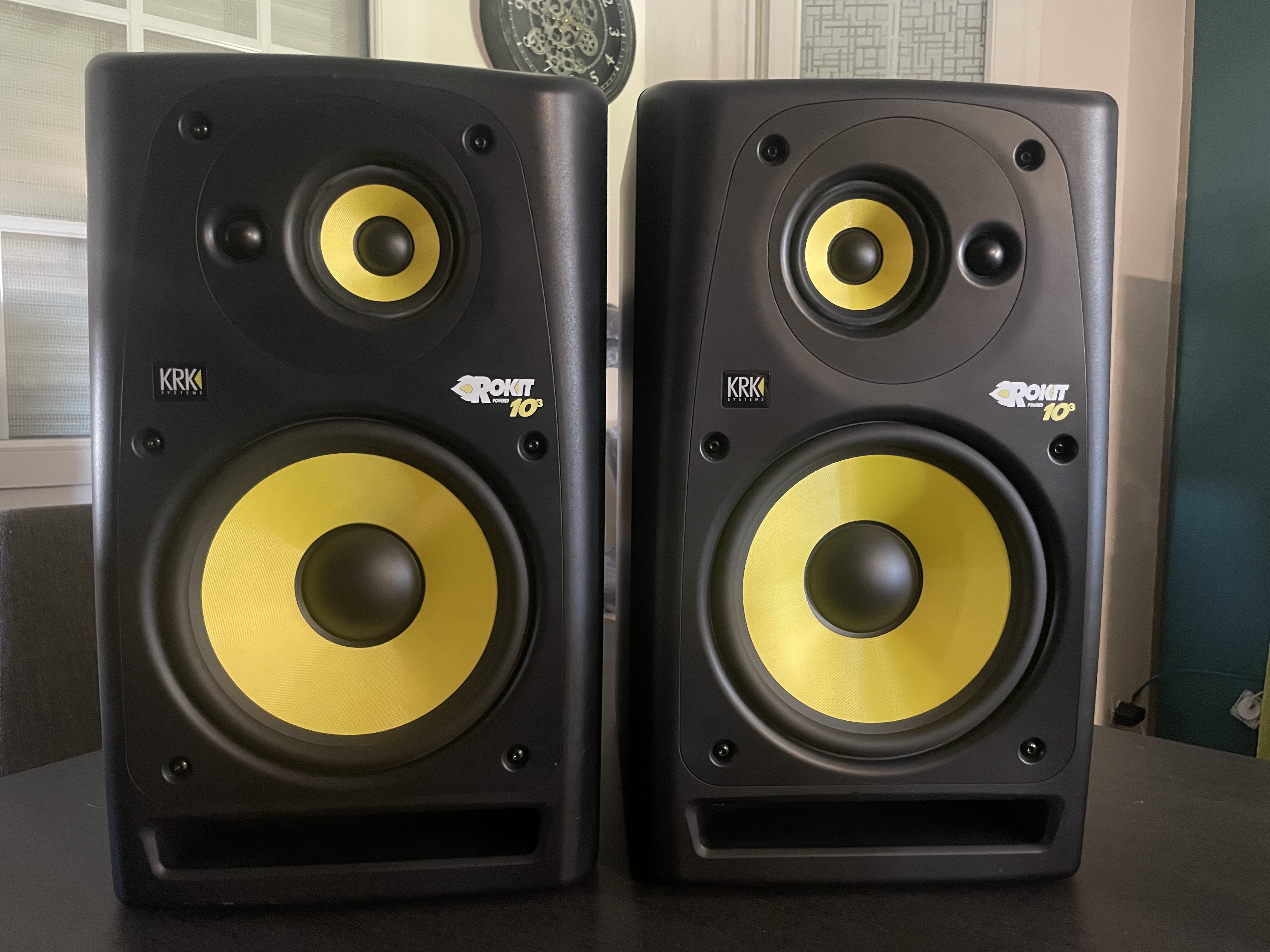 Vends paire KRK Rokit RP10-3 G2 – Enceintes monitoring 3 voies