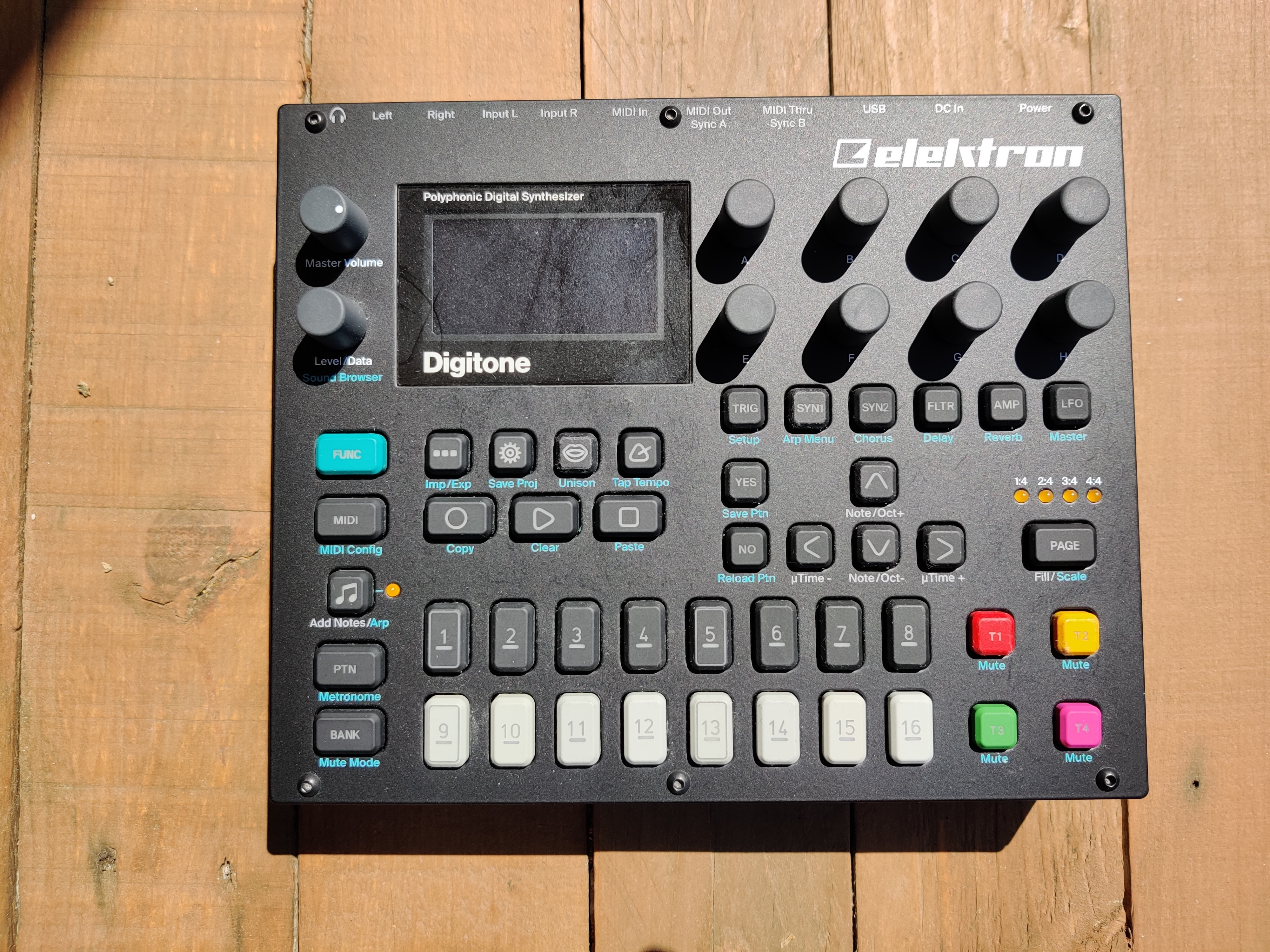 Vends Elektron Digitone