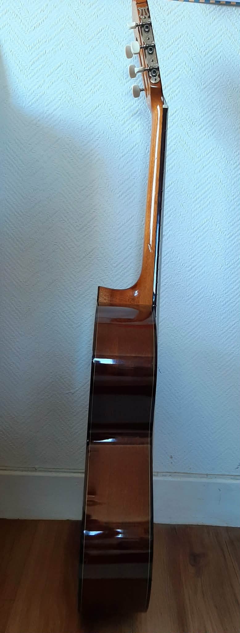 CqoDIyxa