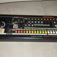 Vends ROLAND TR-08 TBE
