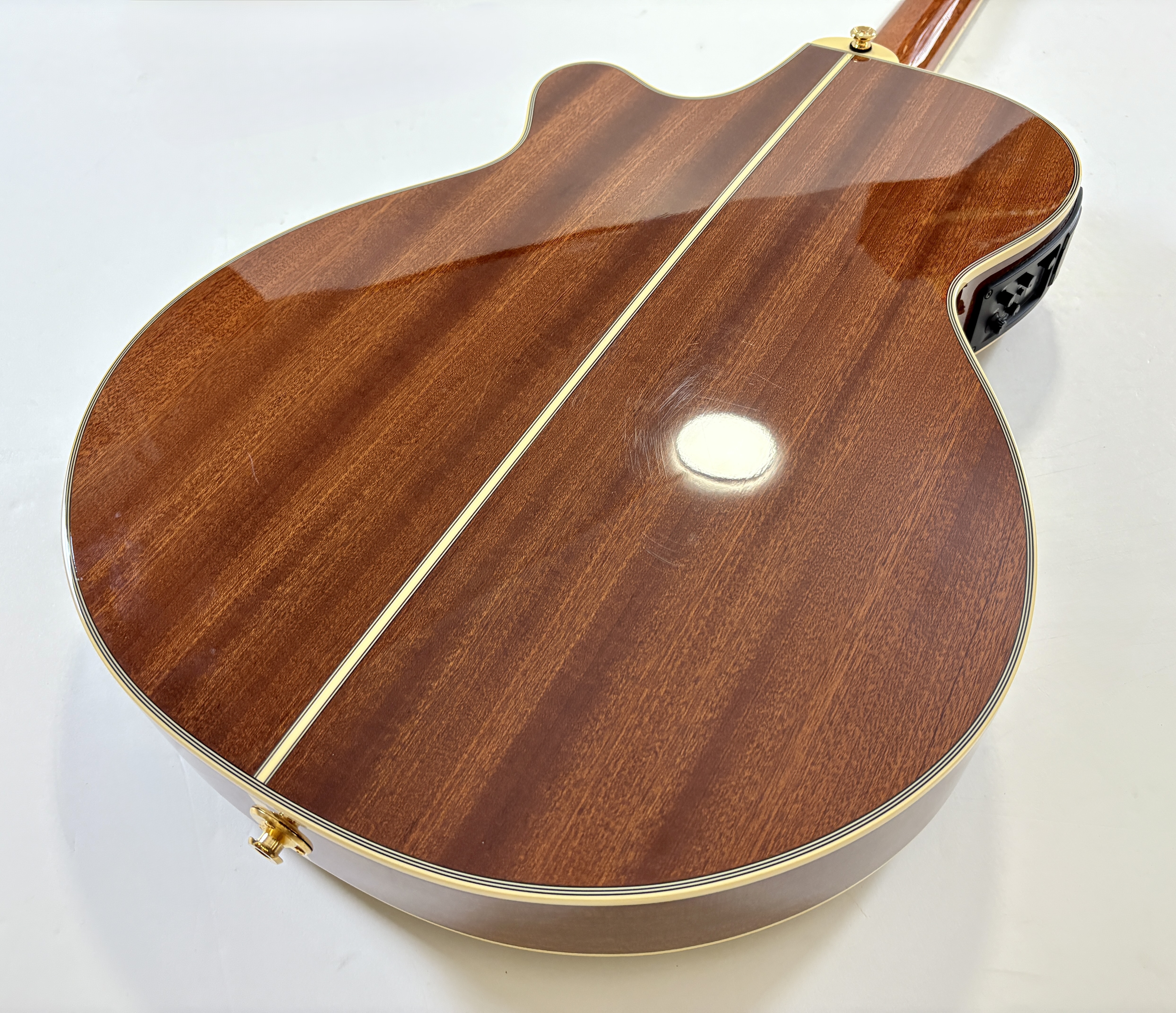 Takamine TSP138C (86794)