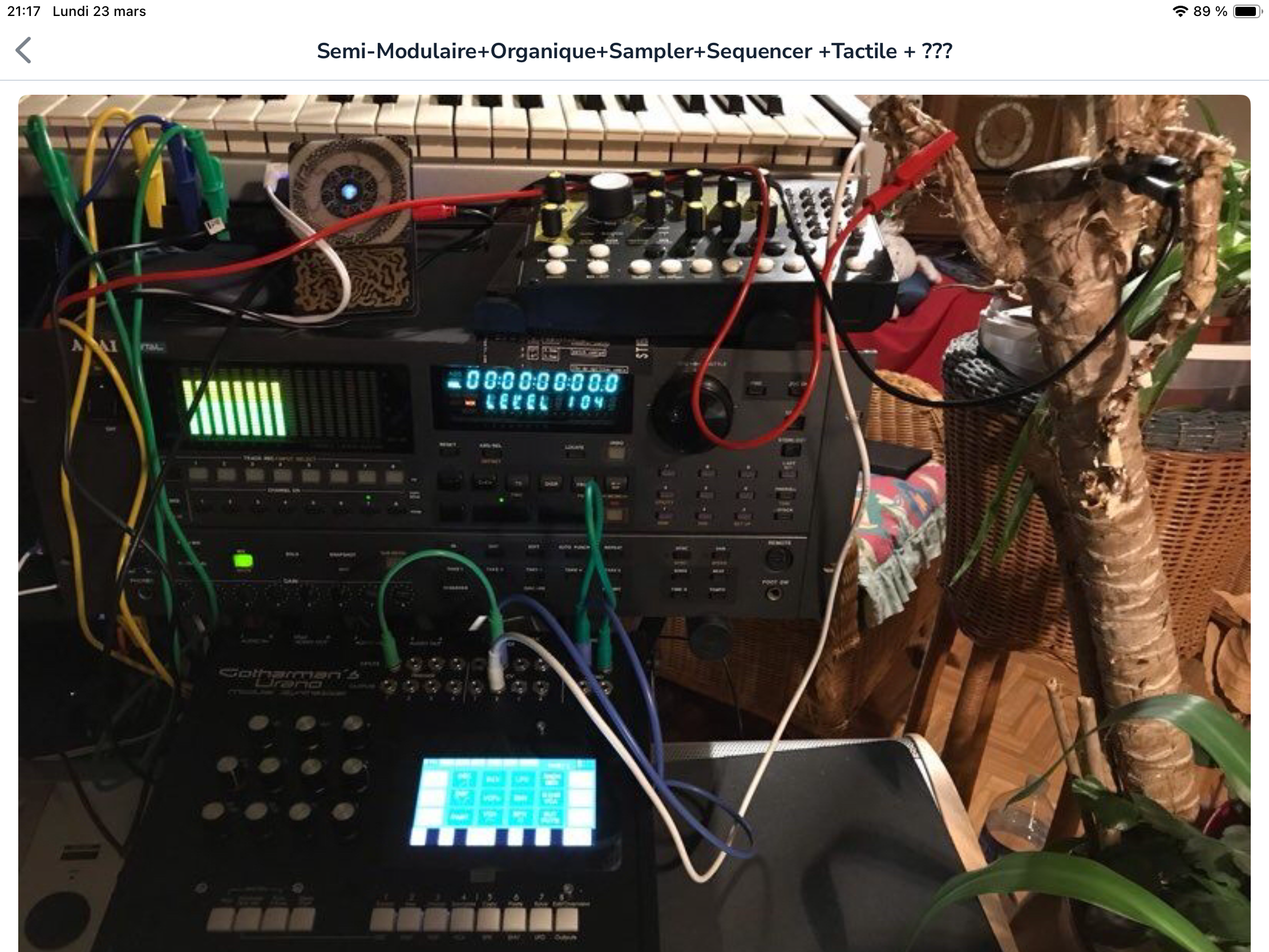 URANO SUPER ÉQUIPÉ PRIX SACRIFIÉ AVEC EN + 2 CARTES, MOD.ORGANIQUE,FLIGHT