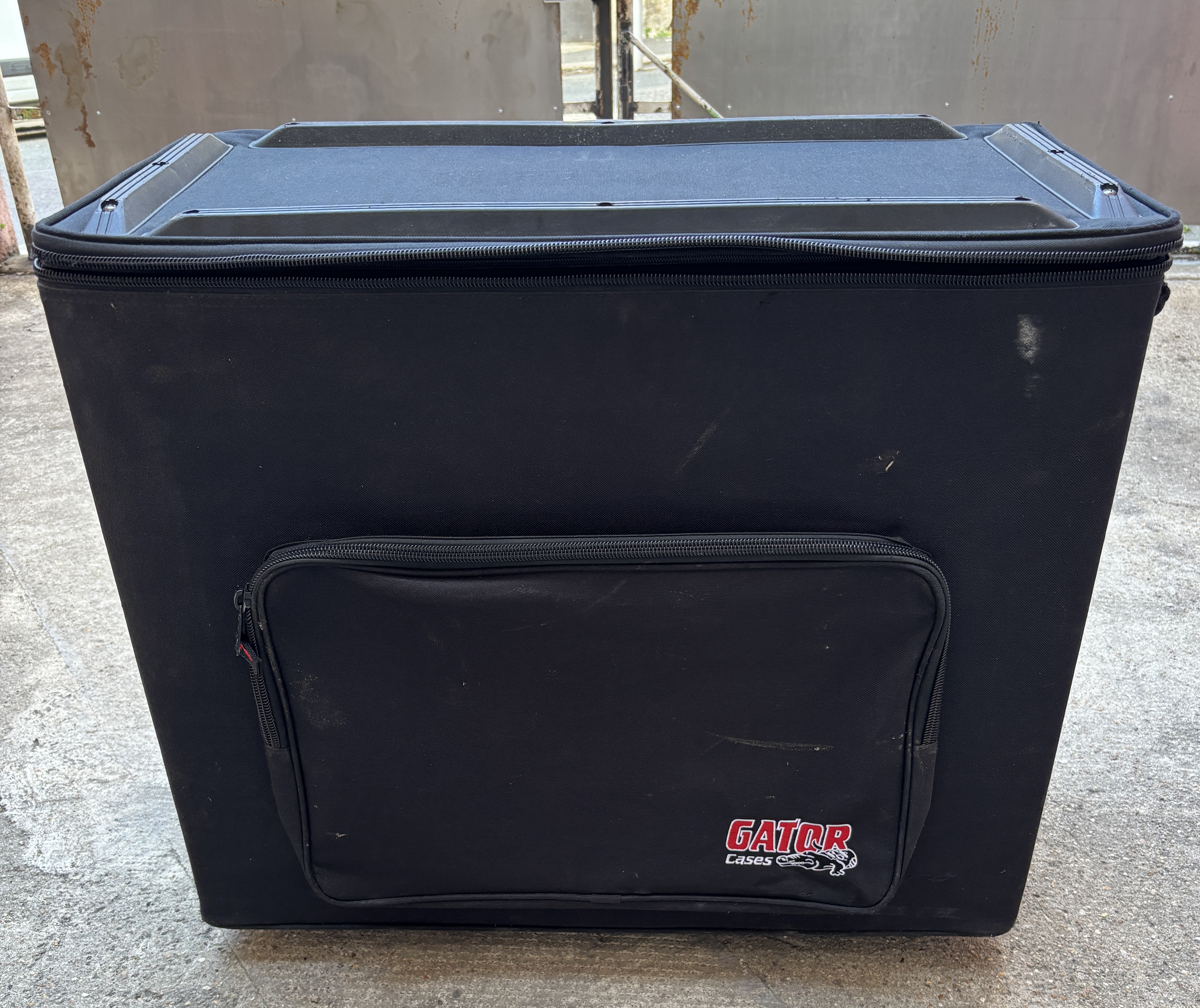 Gator G112A - Flight case ampli combo 1x12