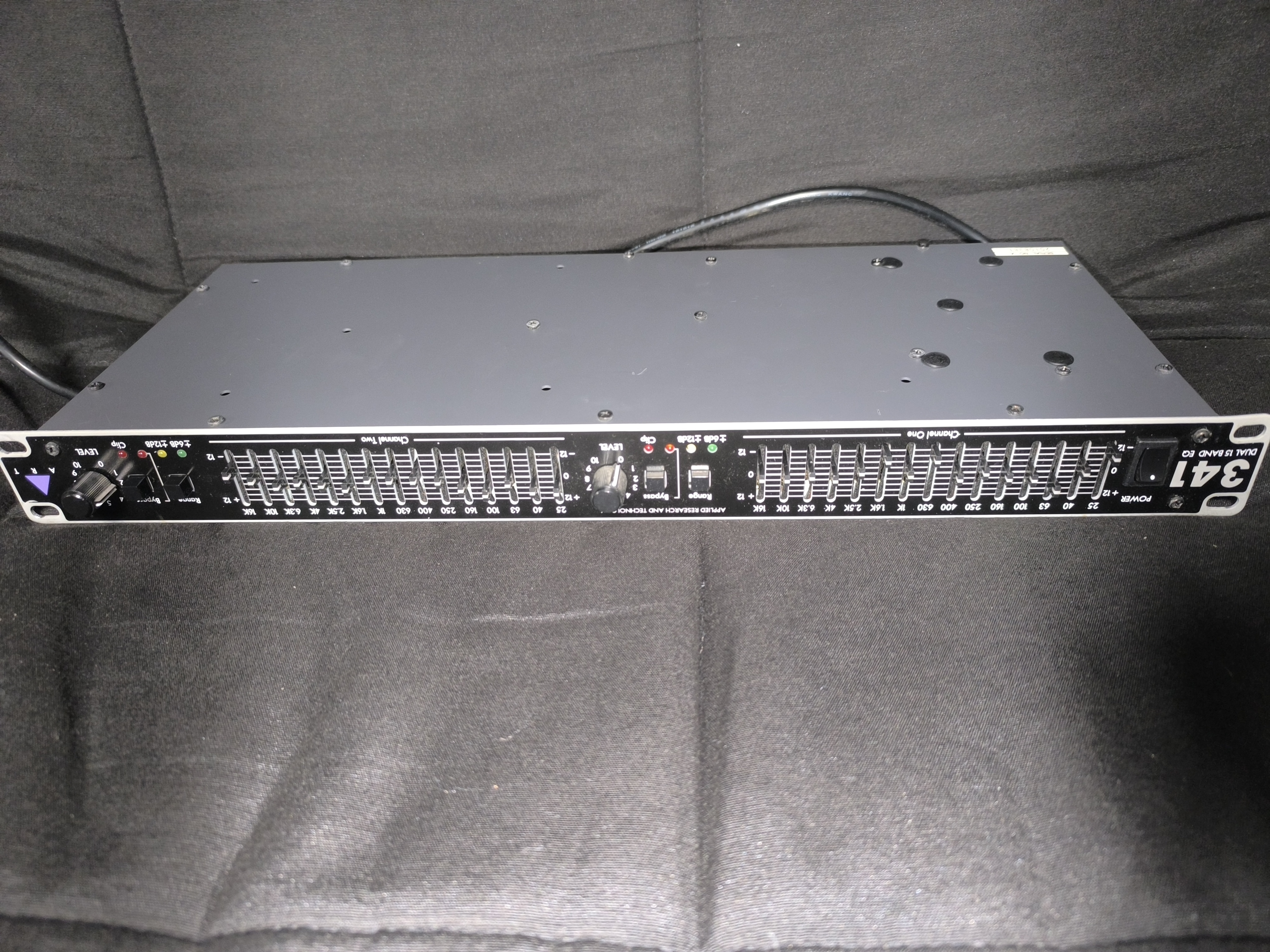 Vends Equaliseur ART 341 Dual 15 Band EQ