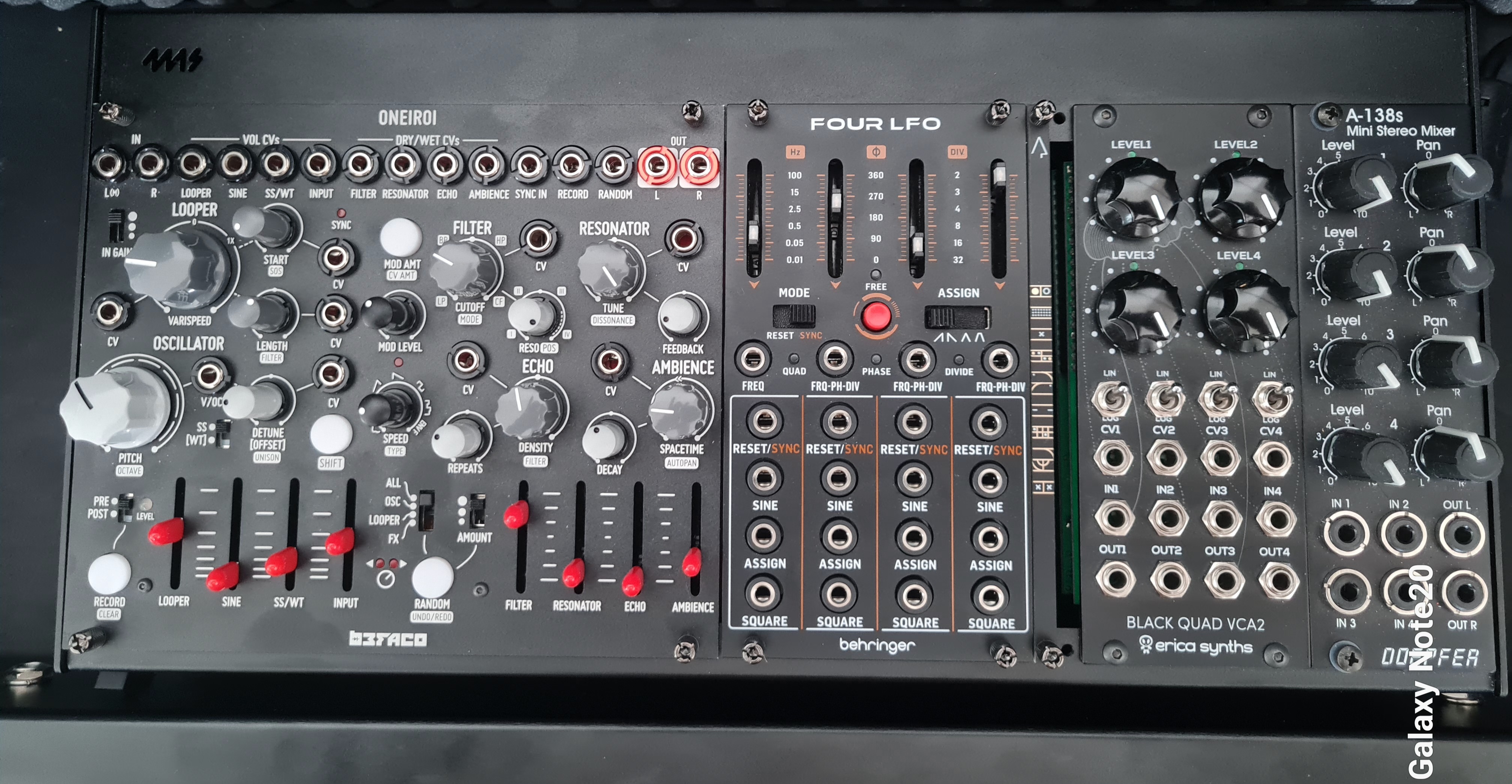 Comme neuf (achat magasins 3 mois), gar.3 ans, complets, cartons, etc : modulaire non utilisé, voir détail :