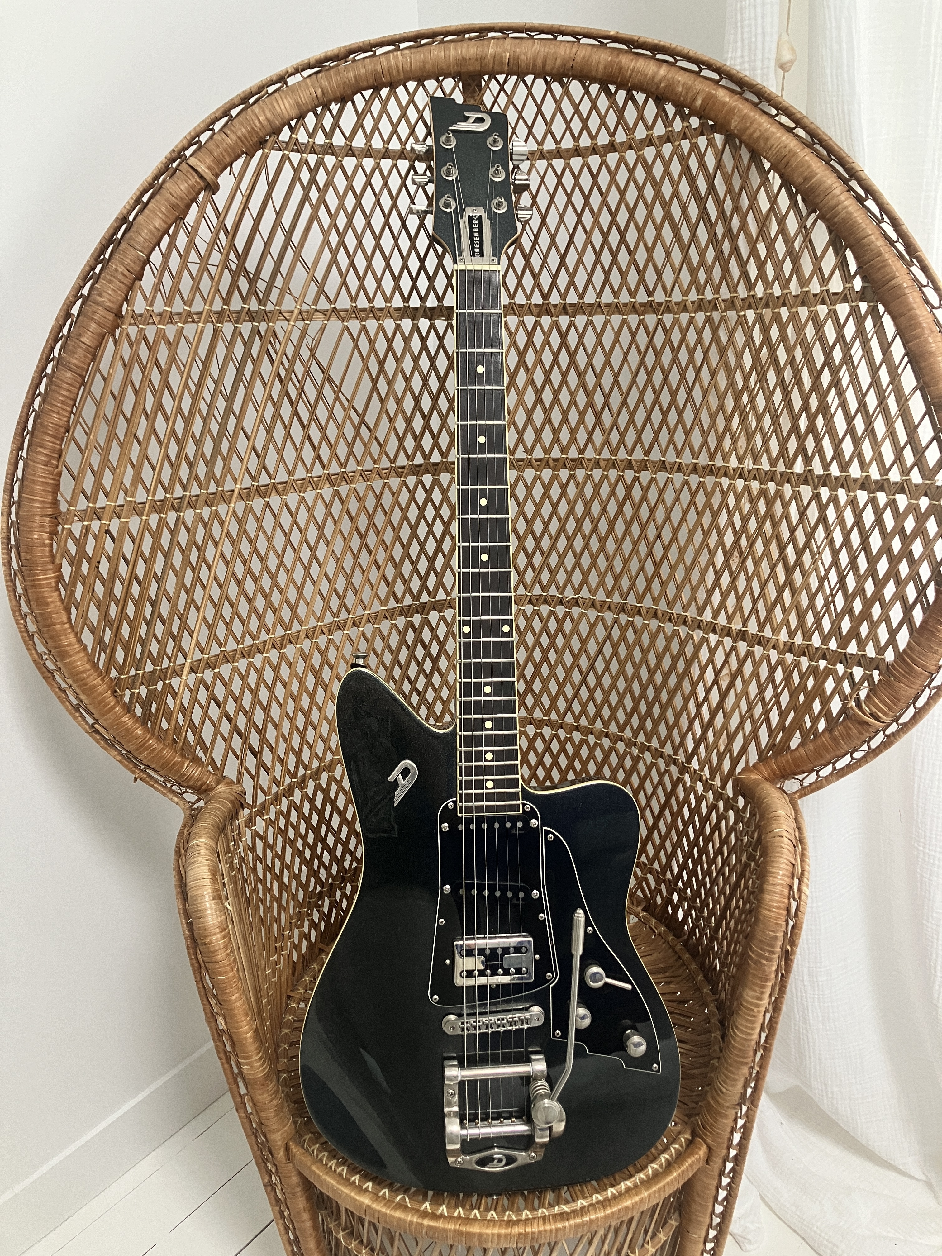 PALOMA BLACK SPARKLE EXCELLENT ETAT