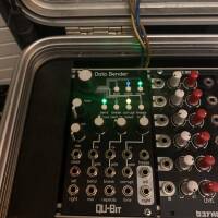 Vends Data Bender QU BIT (plus de modules dans mon profil)