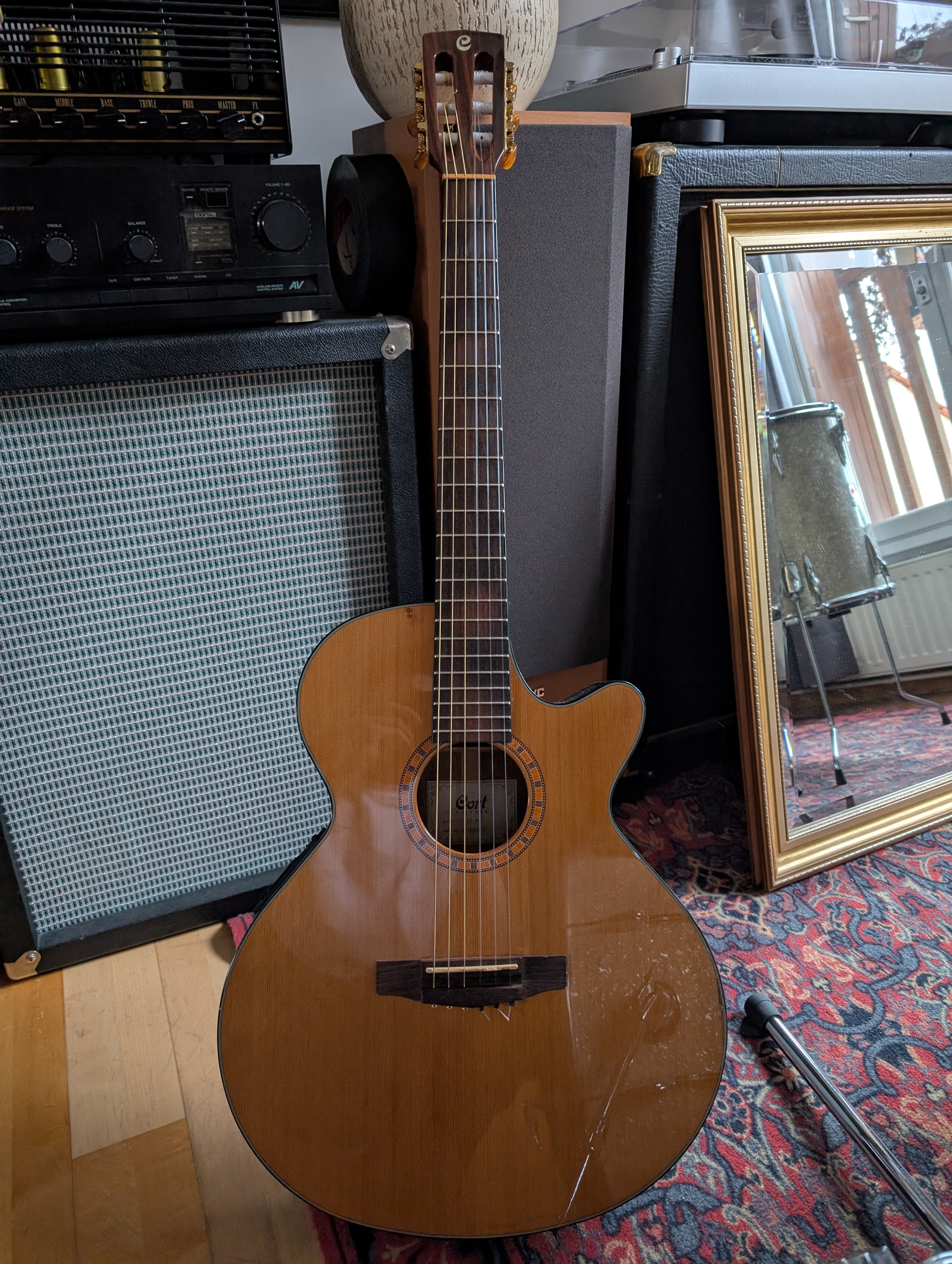 Guitare classique Cort CEC7