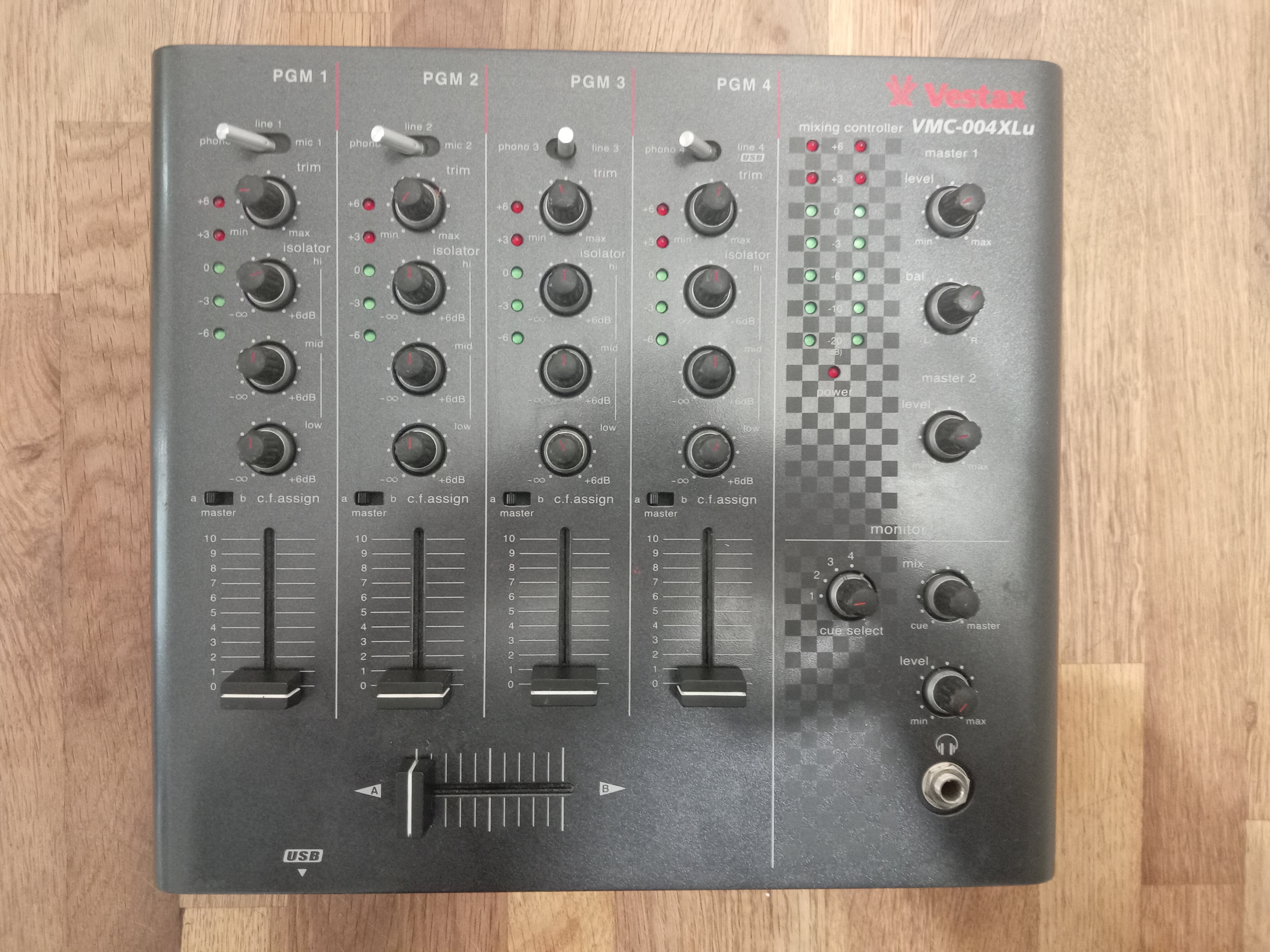 Vestax VMC-004XL (29077)
