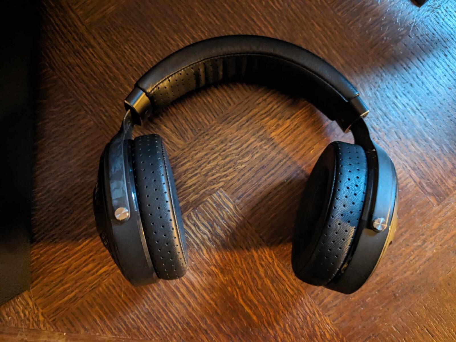 s-l1600