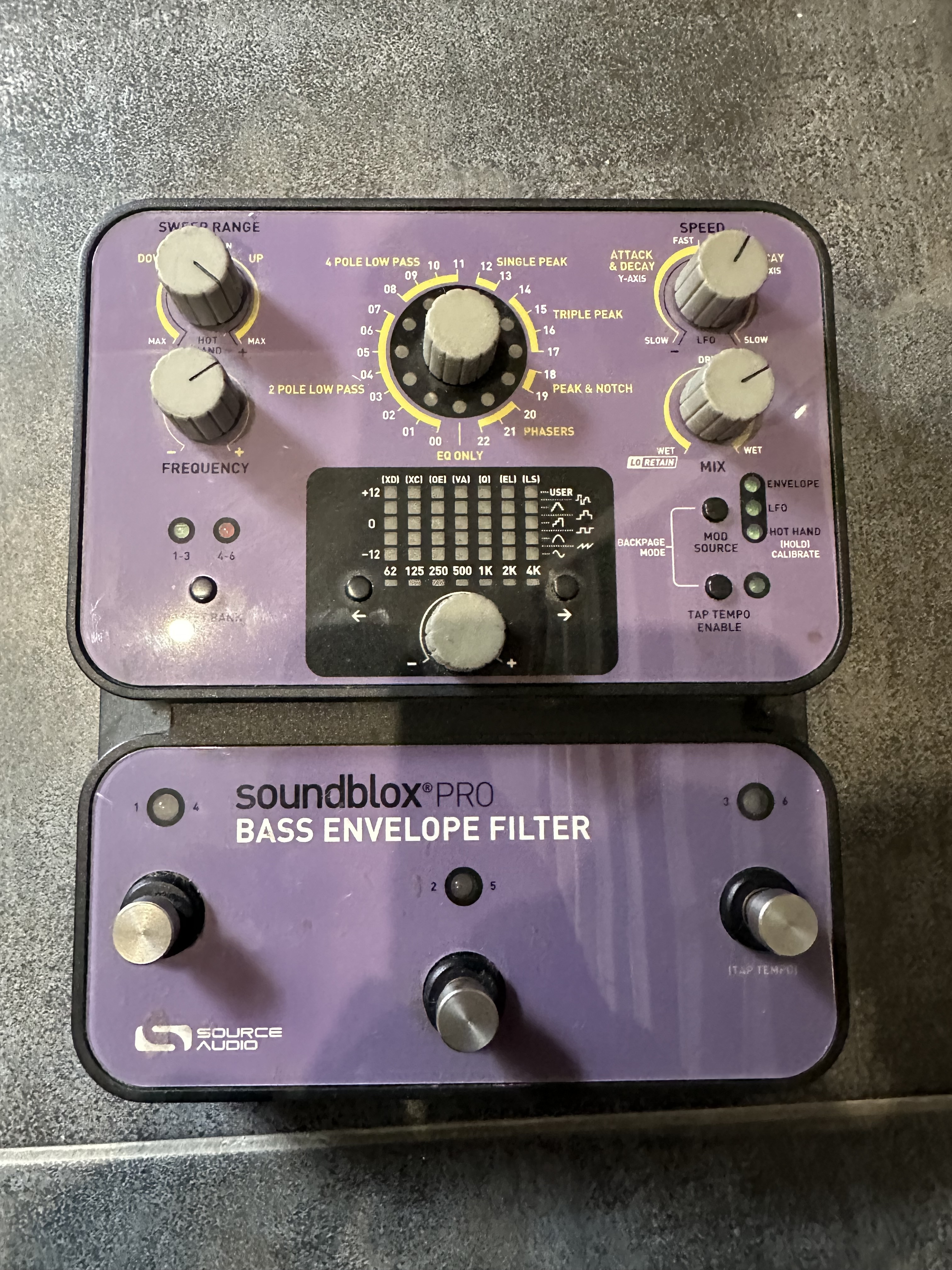 Vends source audio soundblox pro Bass 