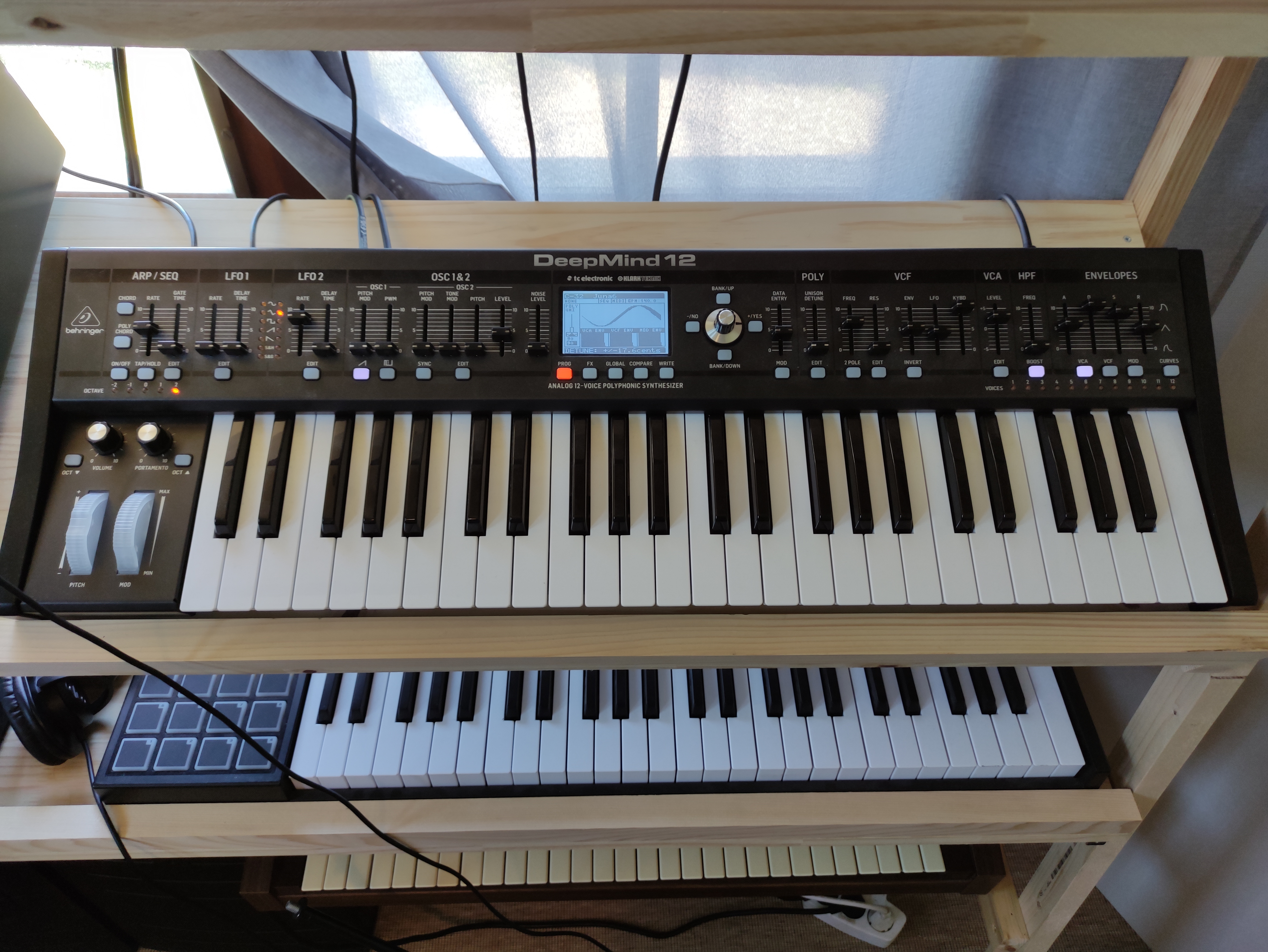 Vends berhinger deepmind 12 