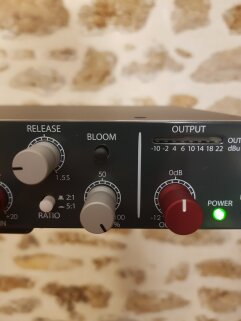 OptoFet Bloom OptoFet Bloom