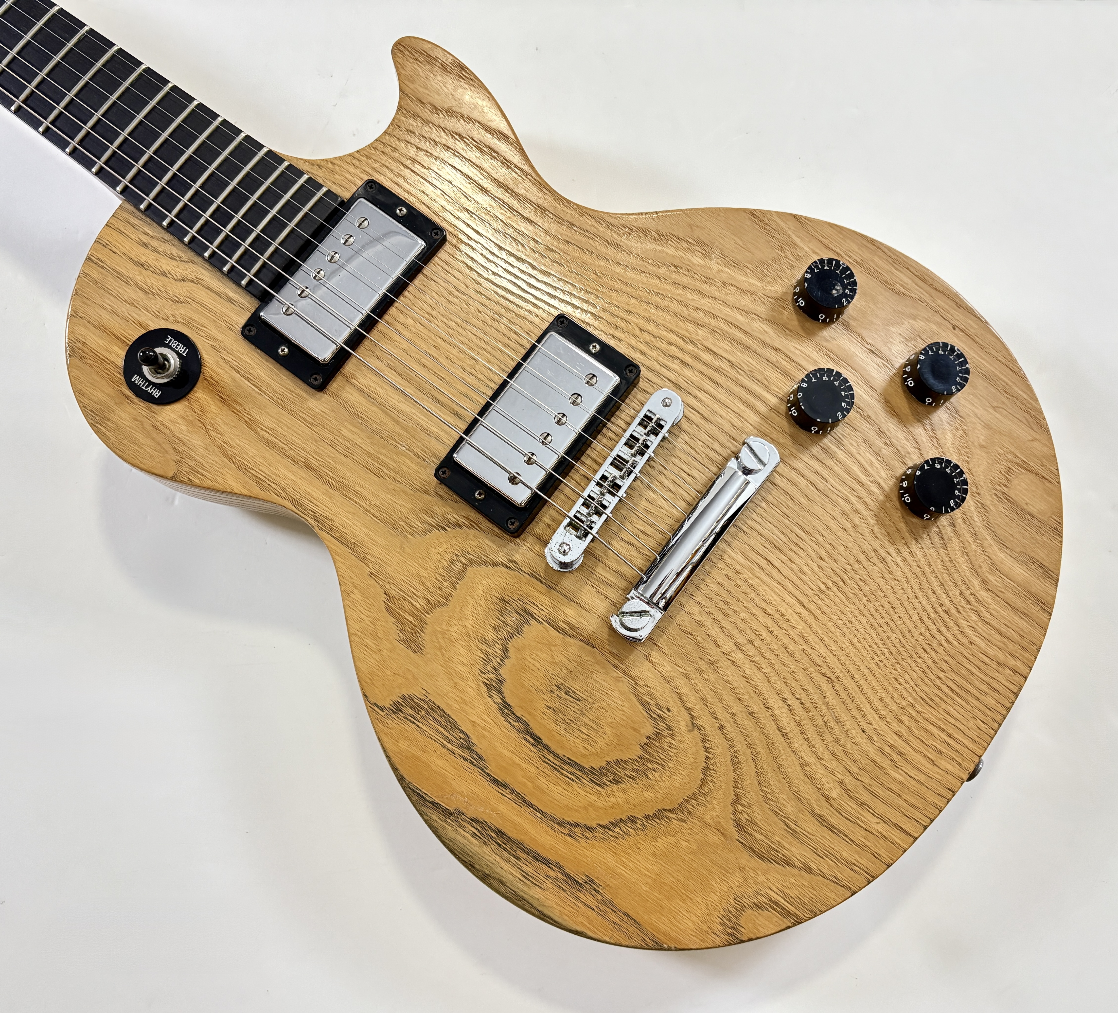Gibson Les Paul Studio Swamp Ash (77009)