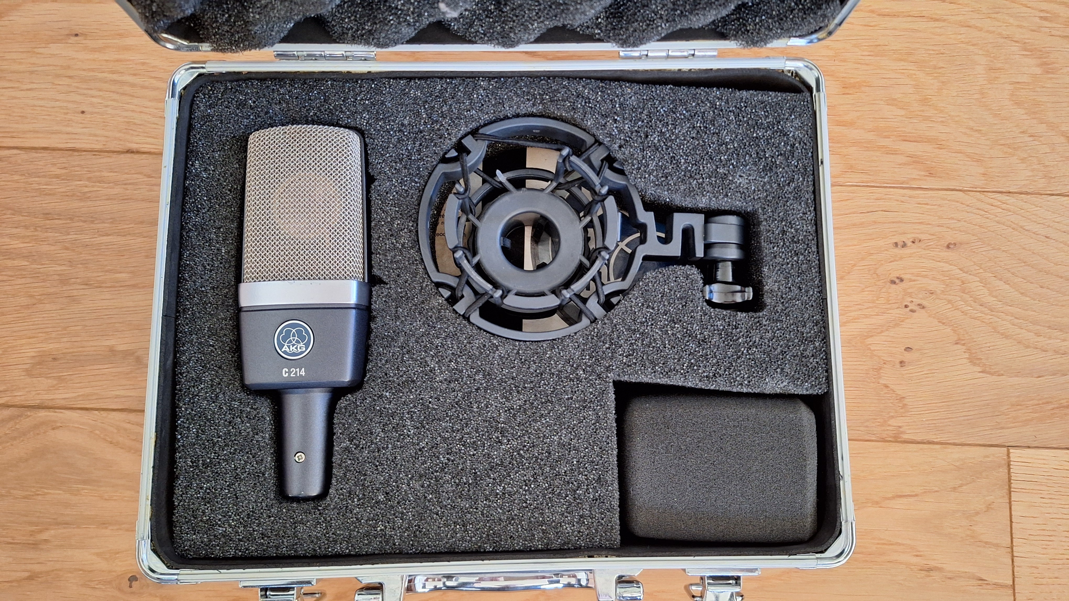 Vends micro AKG C 214