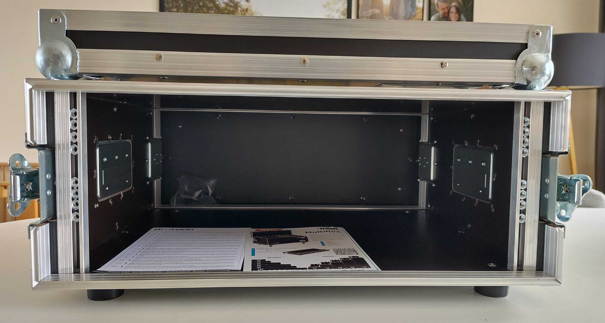 Thon 4U Live 40 rack 