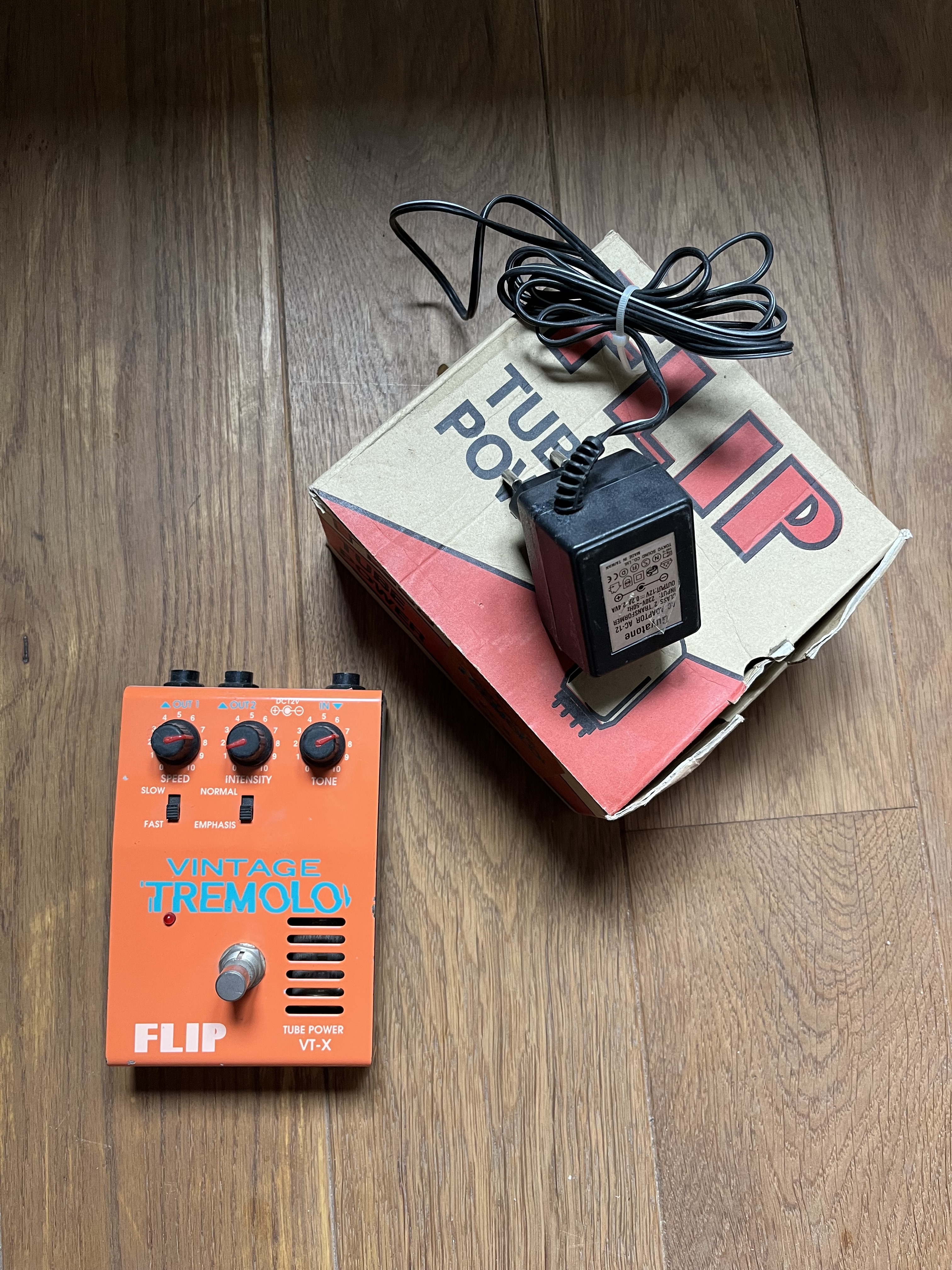 Guyatone VT-X Vintage Tremolo (18232)