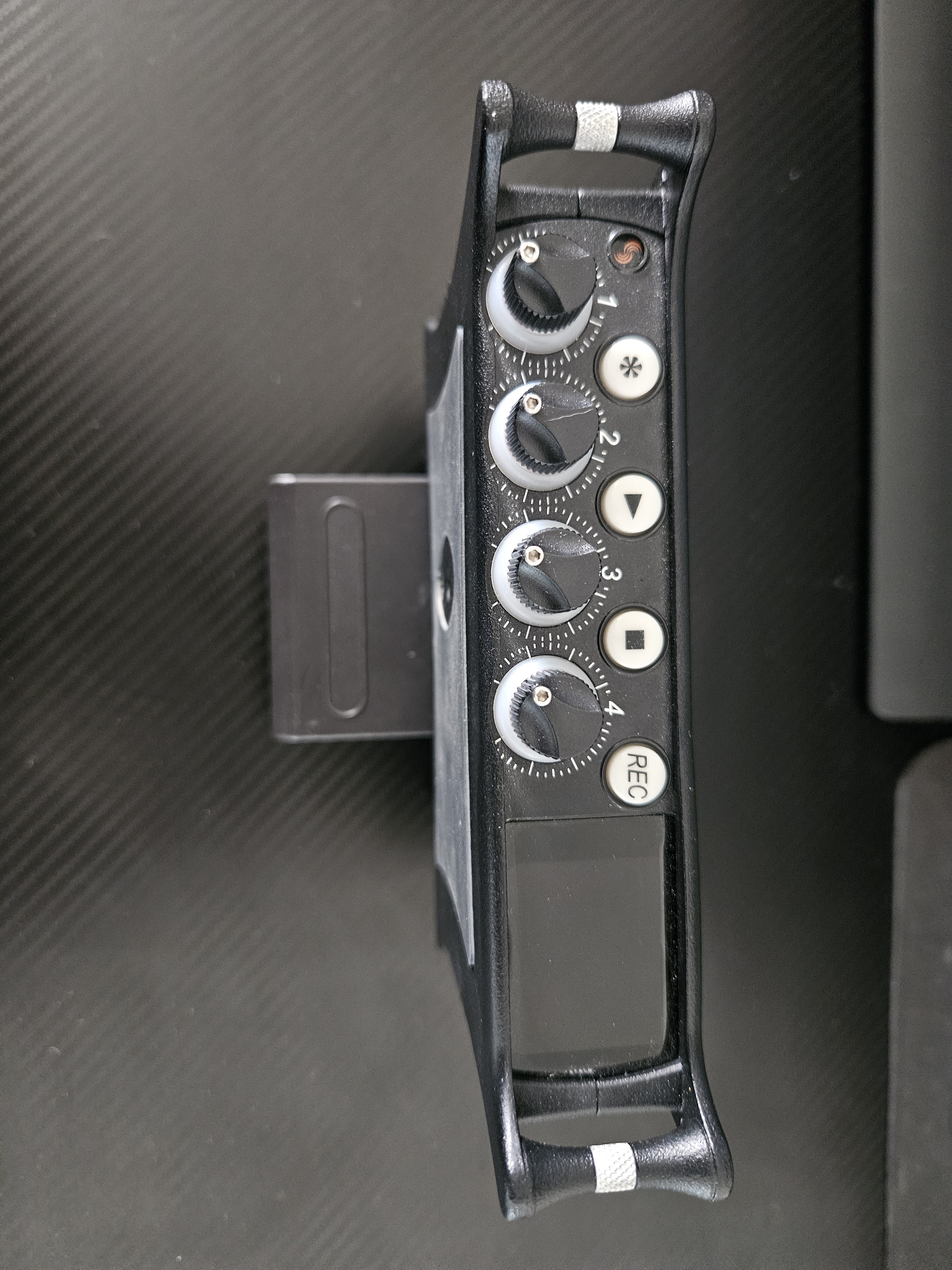 Pack Sound Devices MixPre-6 II + Sacoche Orca OR-270 + 2x Batteries Jupio