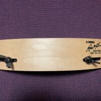 Vends Yamaha Groove Wedge signature "Russ Miller"