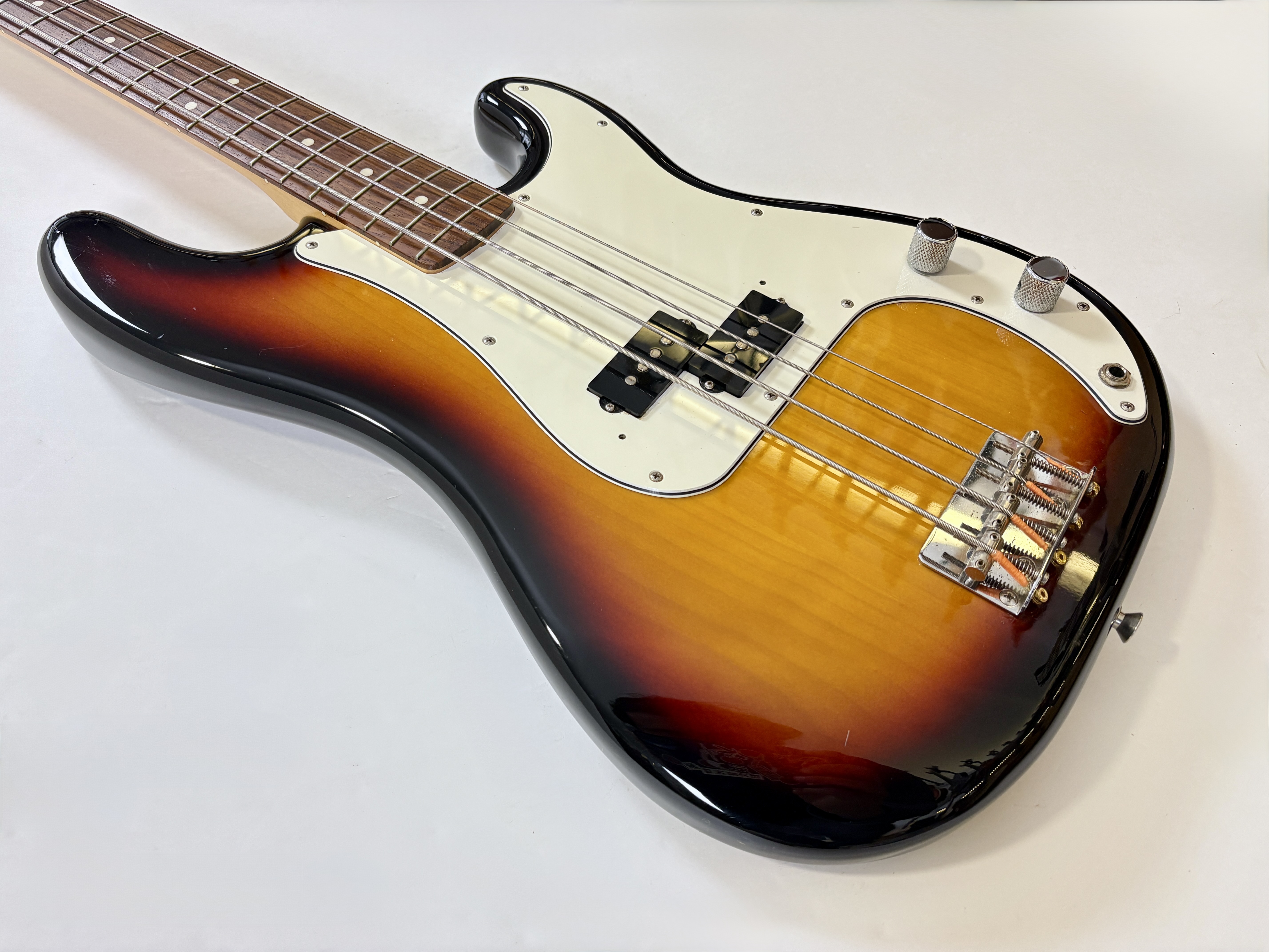 Fender PB-62 (93892)
