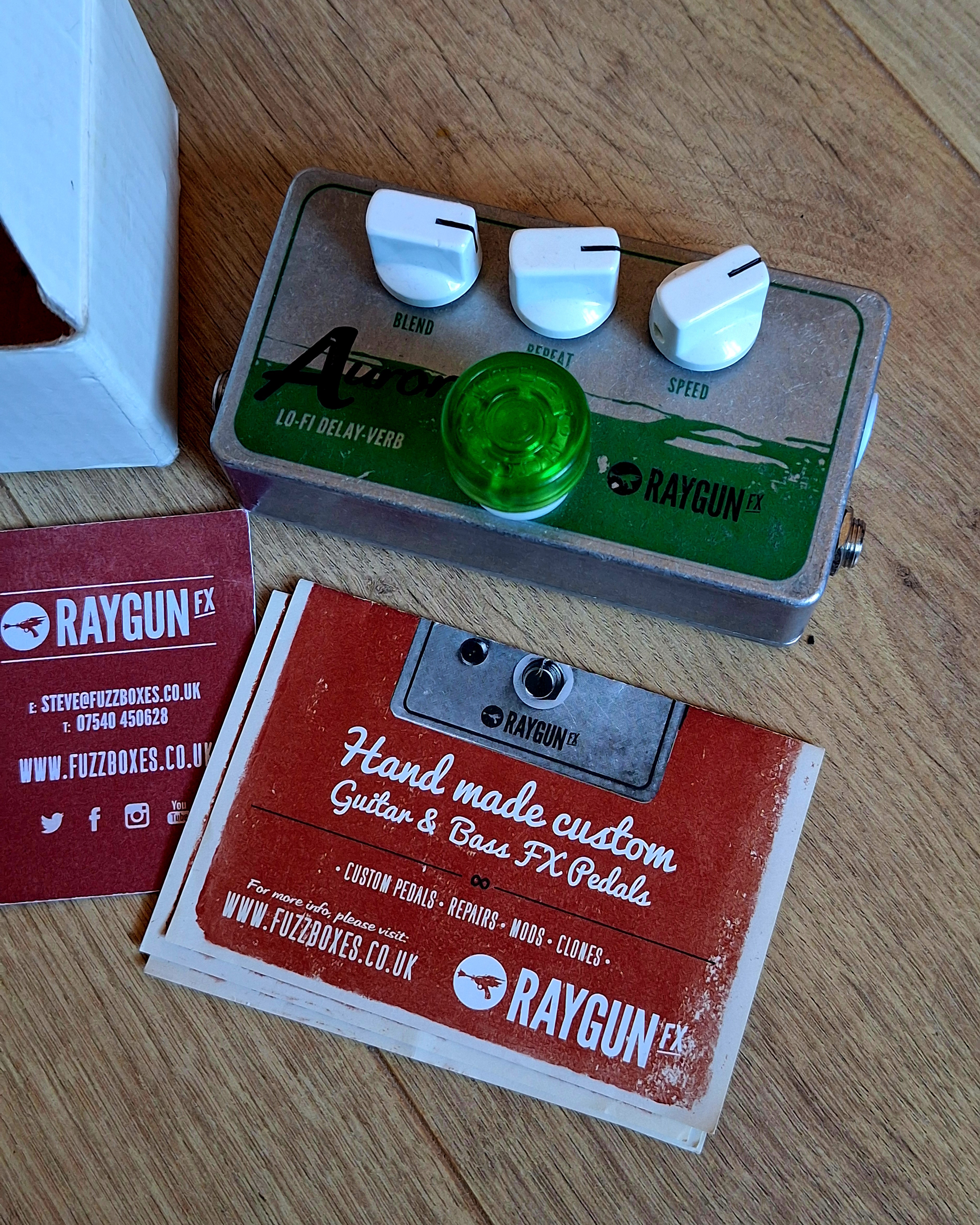 (Raygun FX) Aurora Lo-Fi Delay-Verb