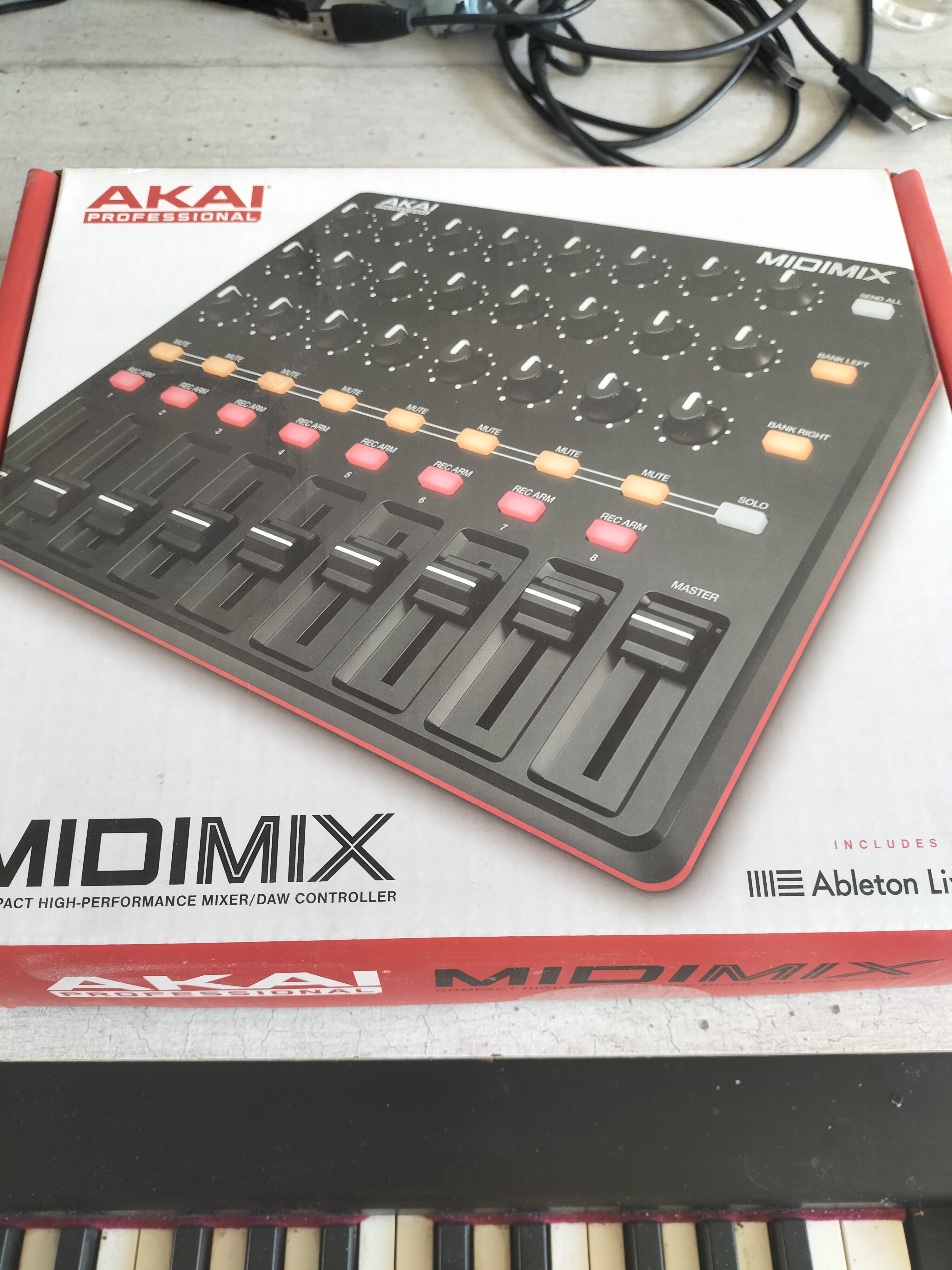 Akai Professional MIDImix (53605)