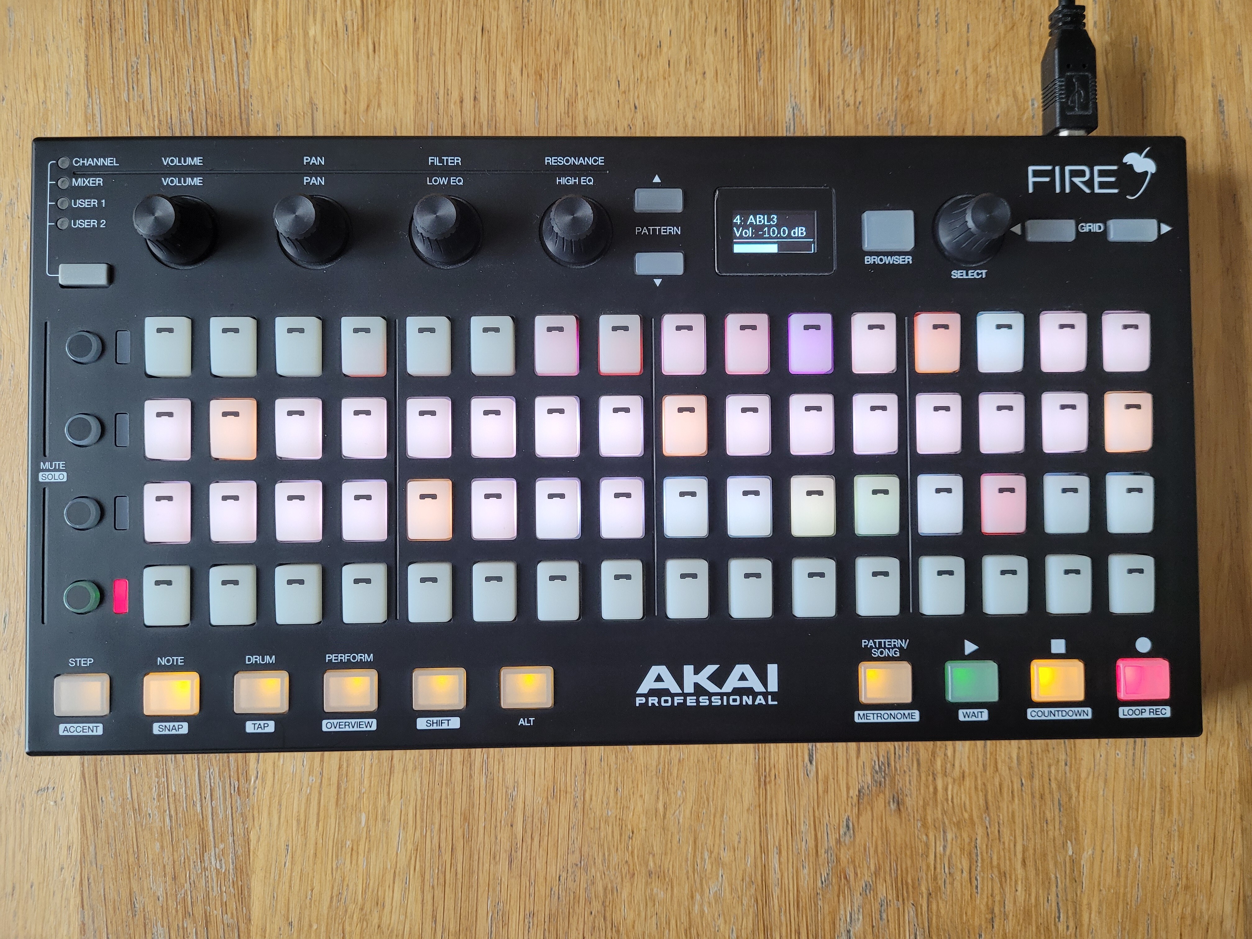 Akai Fire - comme neuf