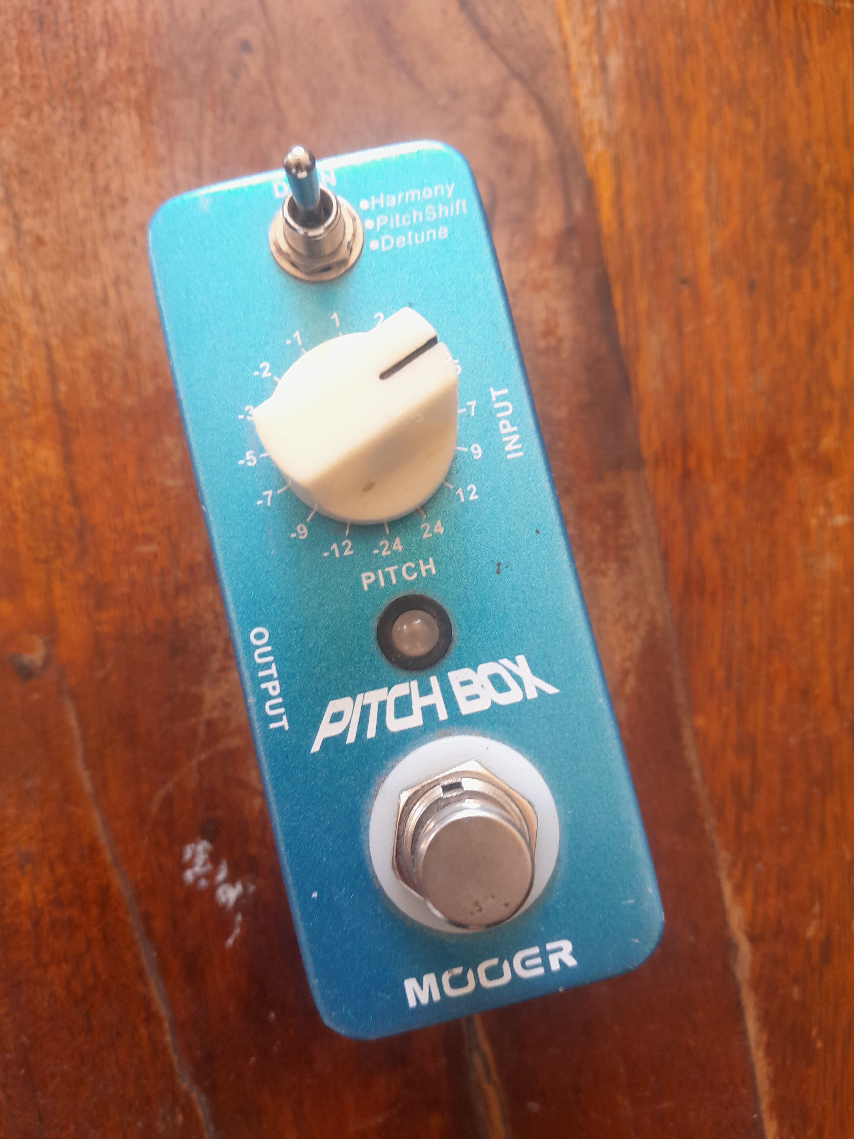 Pédale Mooer Pitch Box