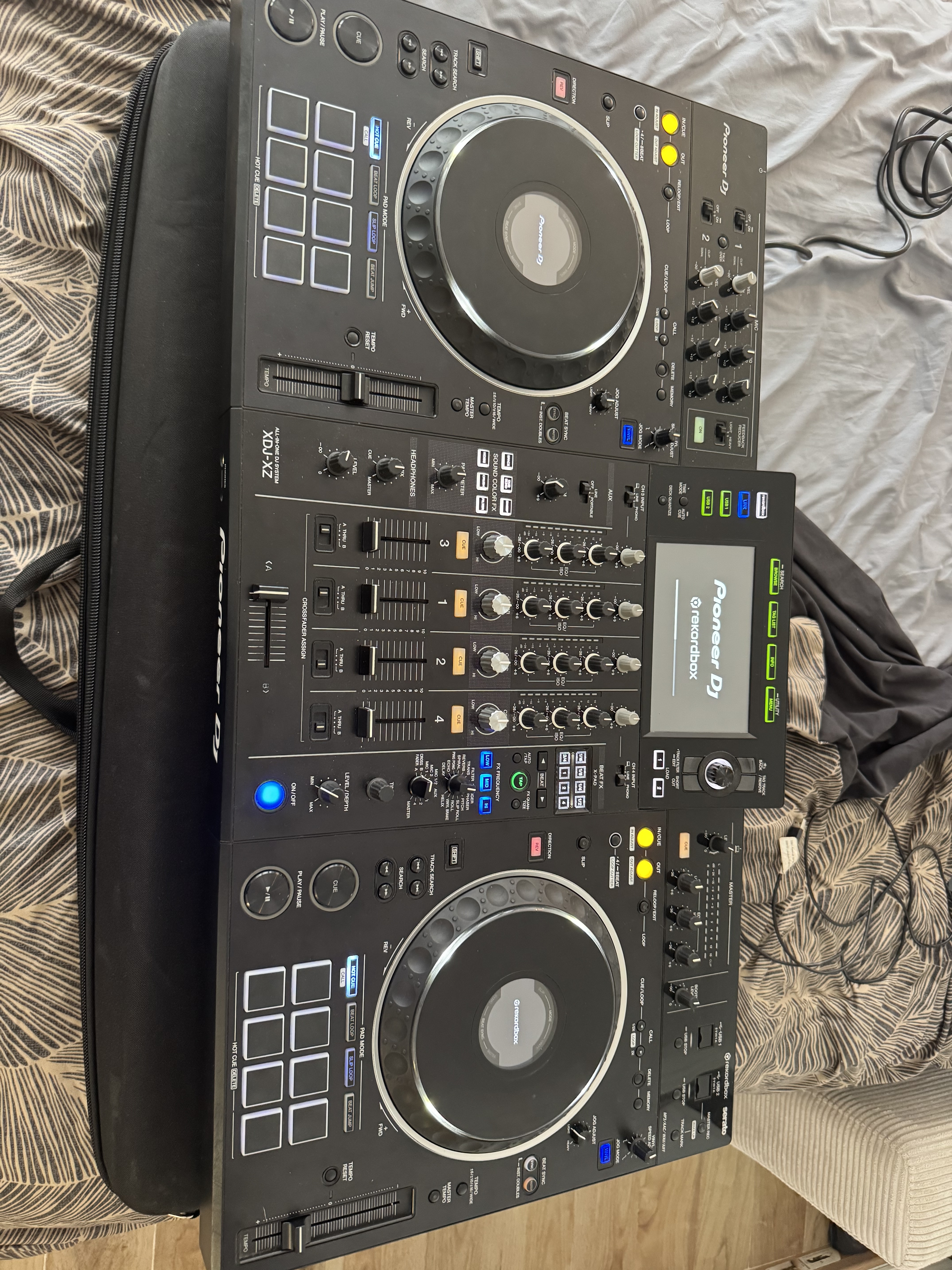 Pioneer XDJ-XZ