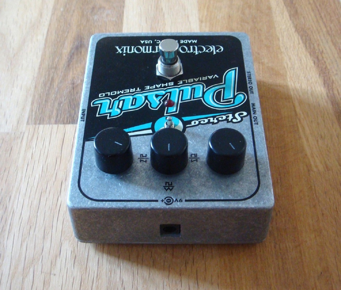 Electro-Harmonix Stereo Pulsar (76994)