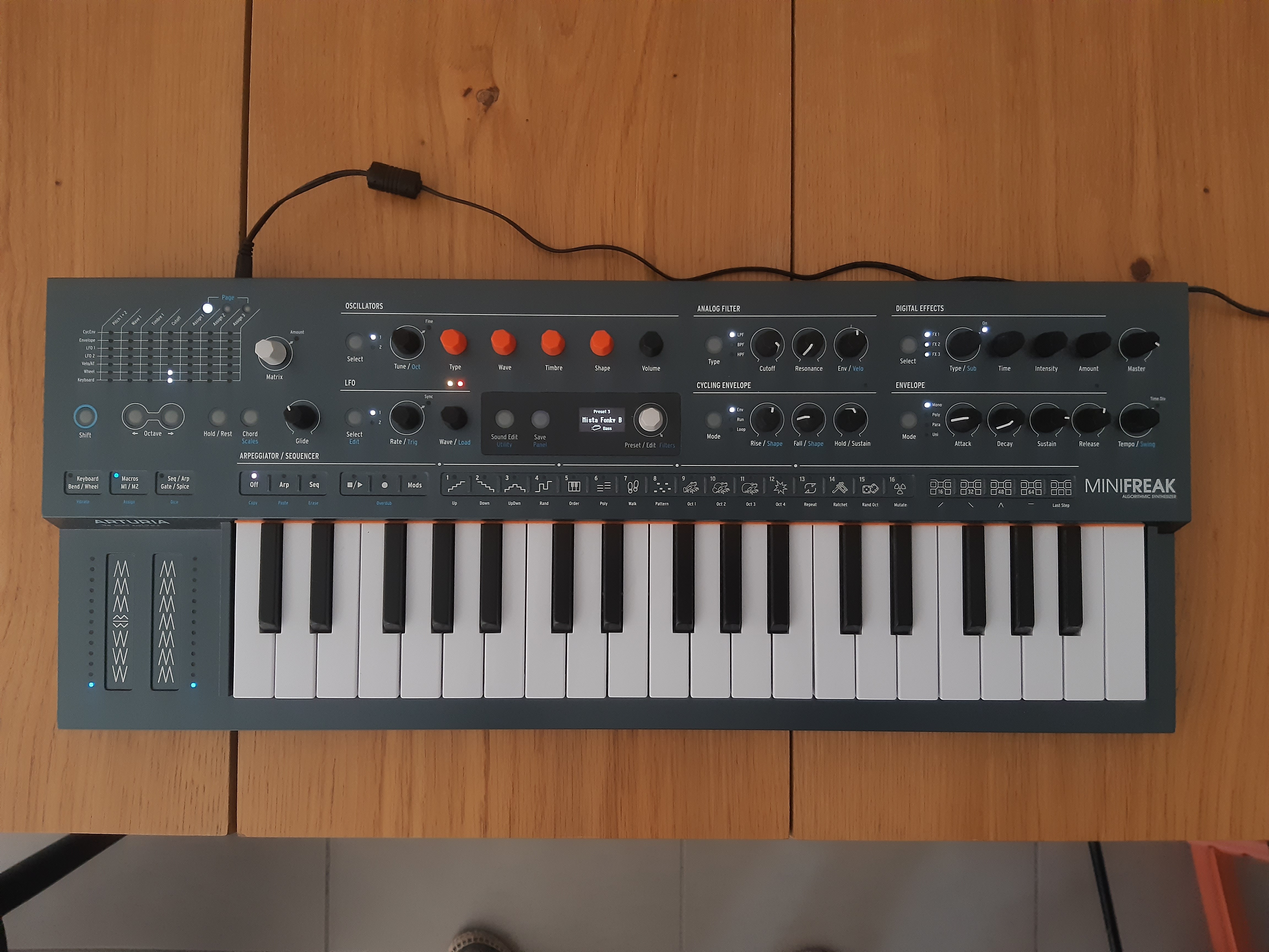 Vends Arturia Minifreak en très bon état 