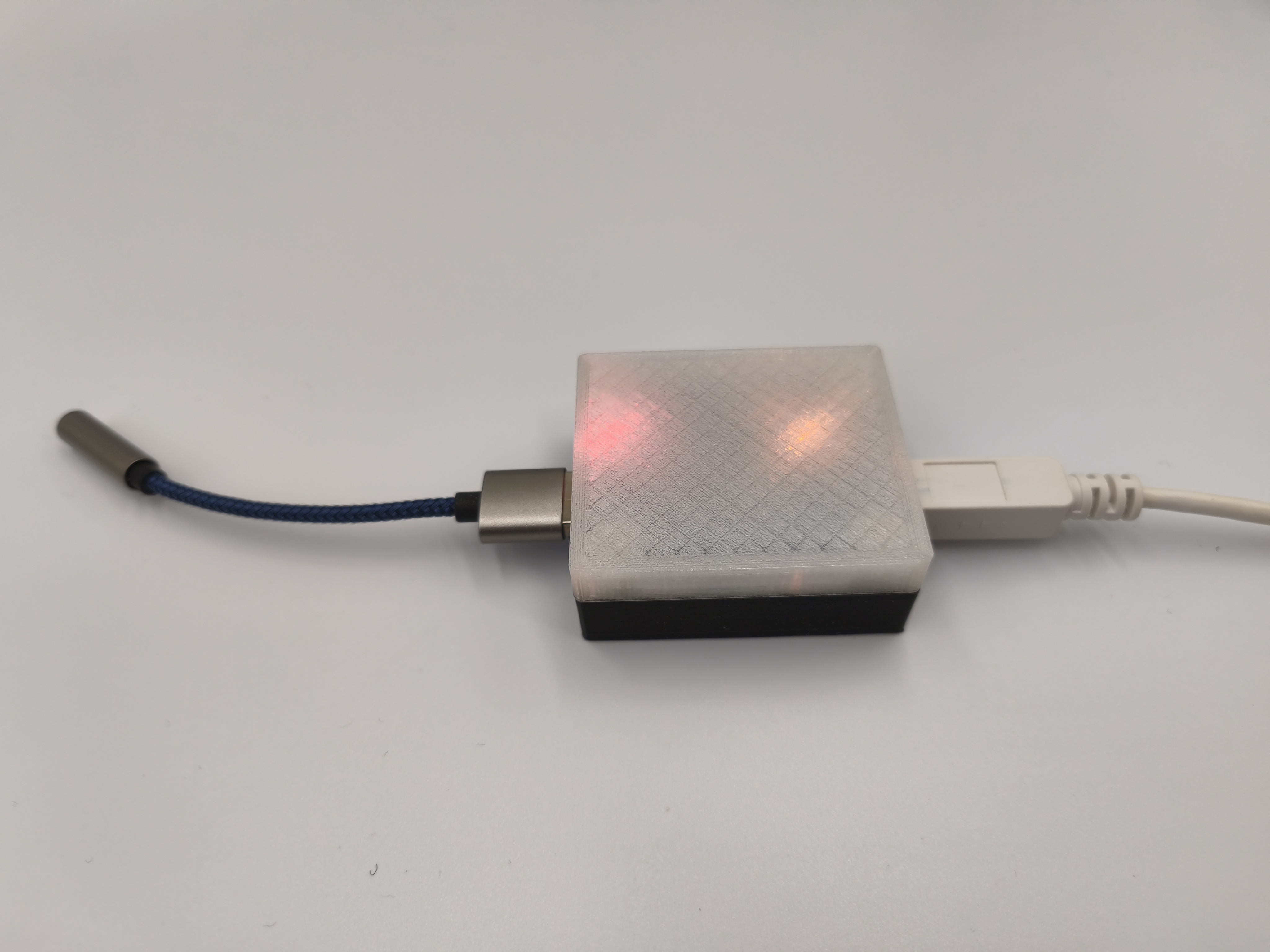 USB Audio Isolator - Bottom view powered