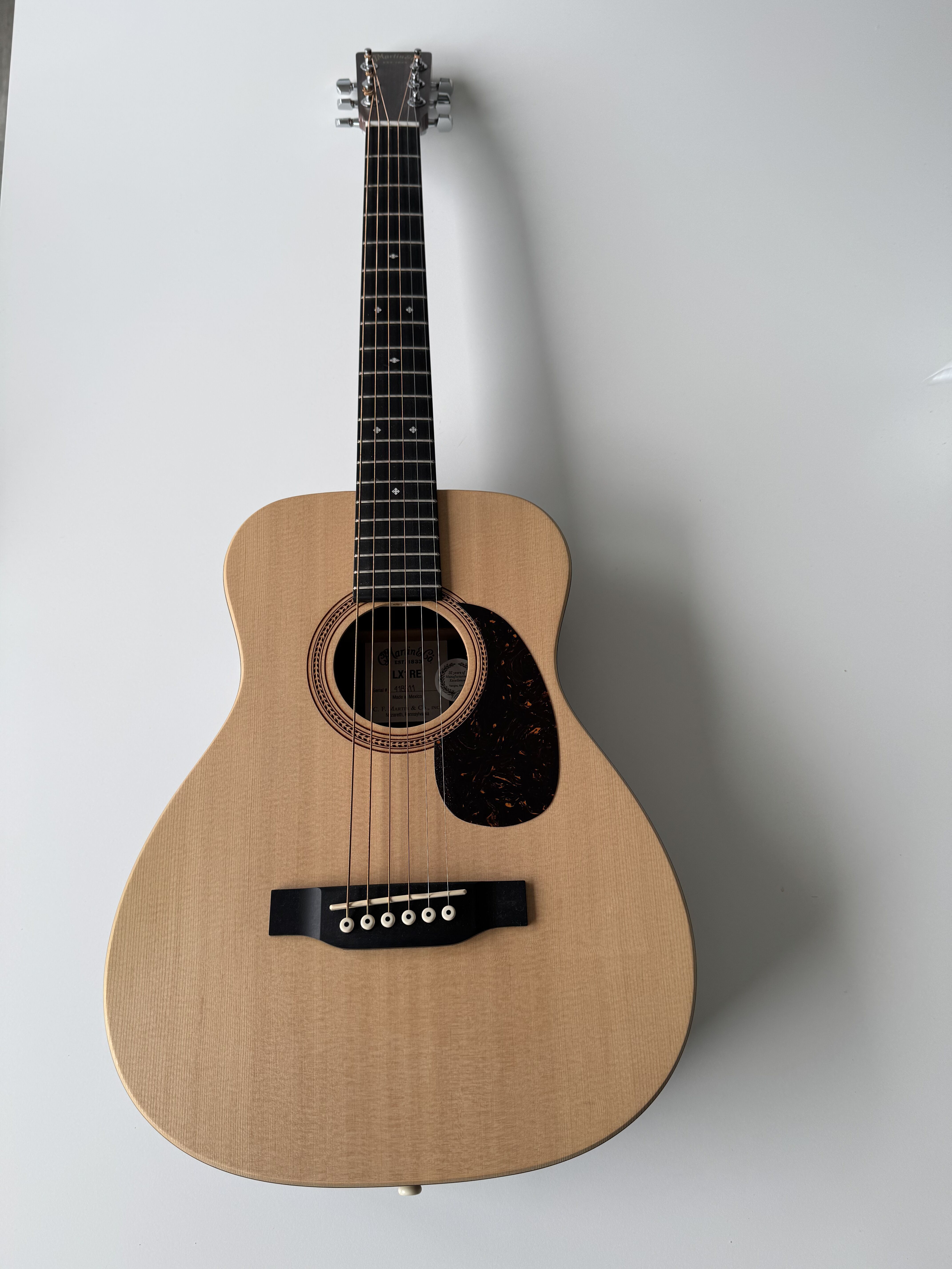 Vends guitare MARTIN LX1 RE
