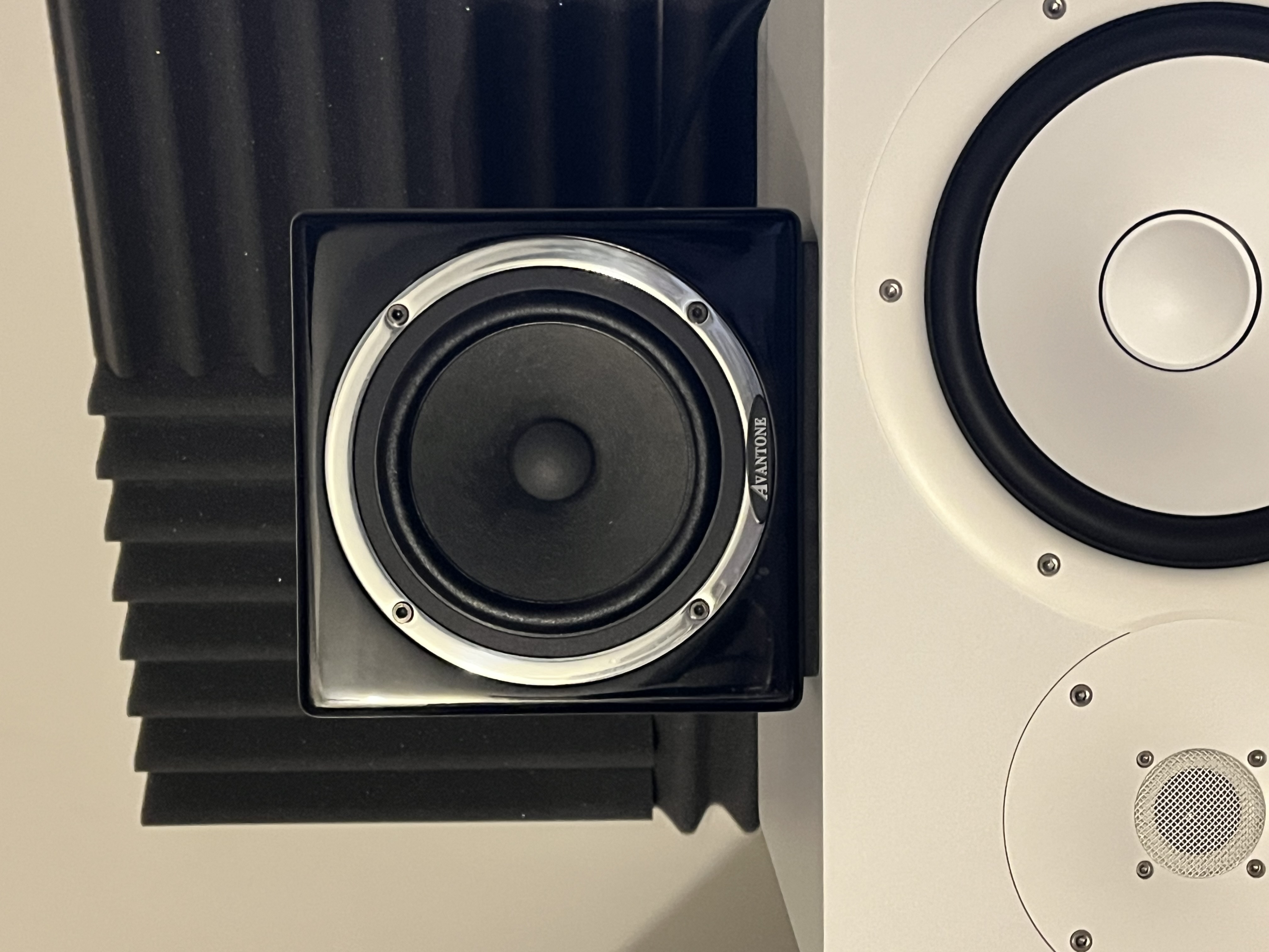 Avantone Mixcubes active Pro